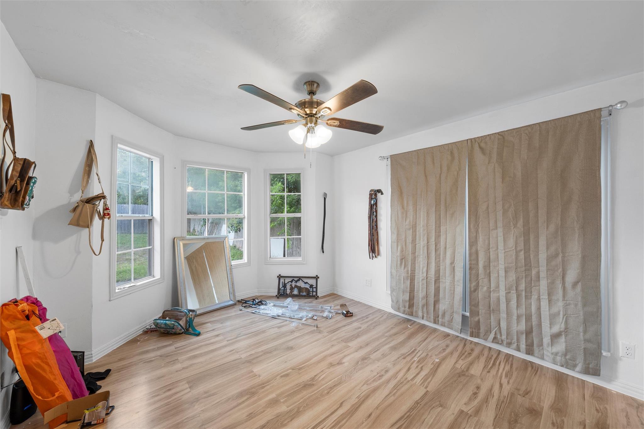 1211 S 17th St, Temple, TX 76504