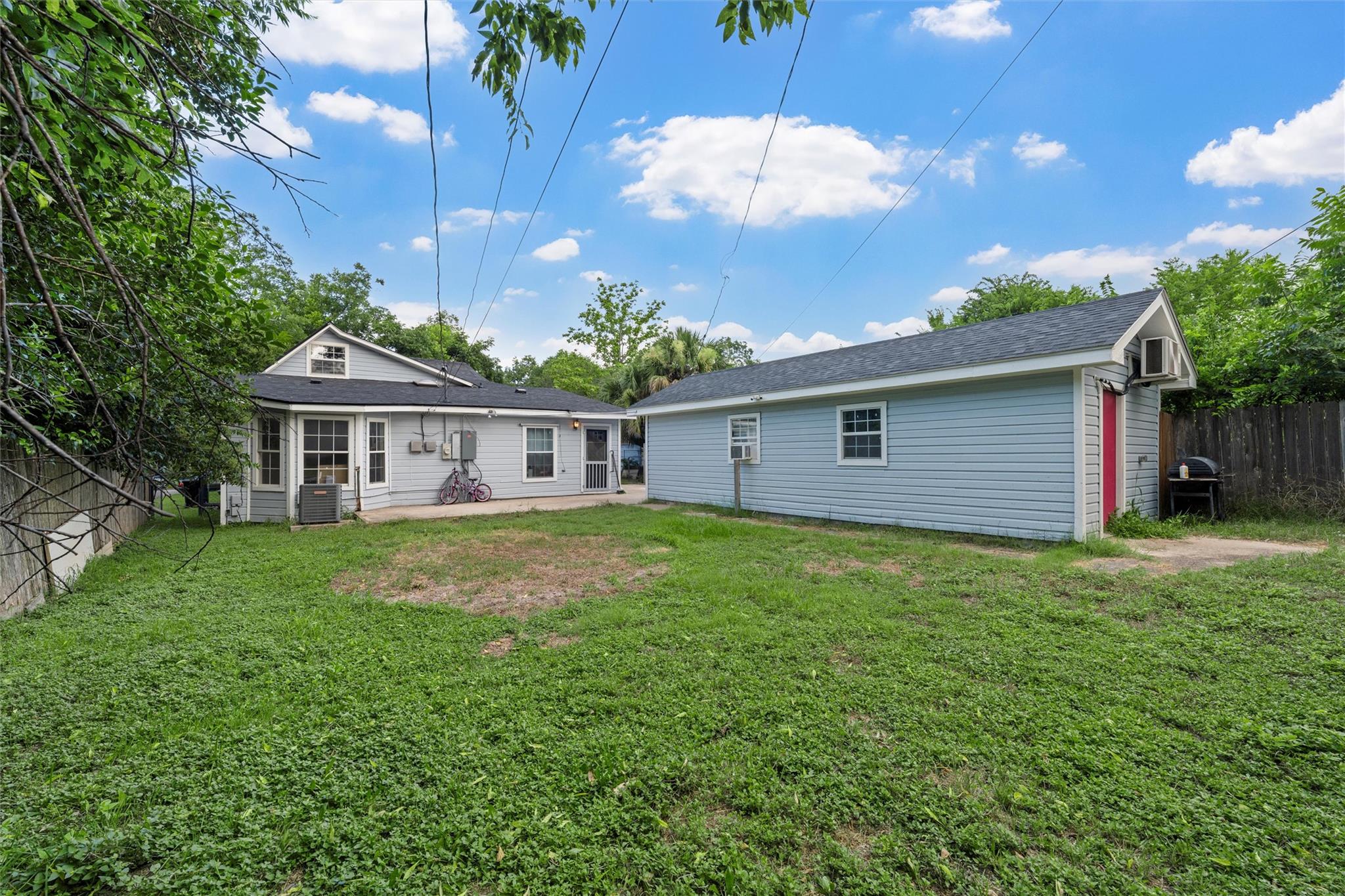 1211 S 17th St, Temple, TX 76504