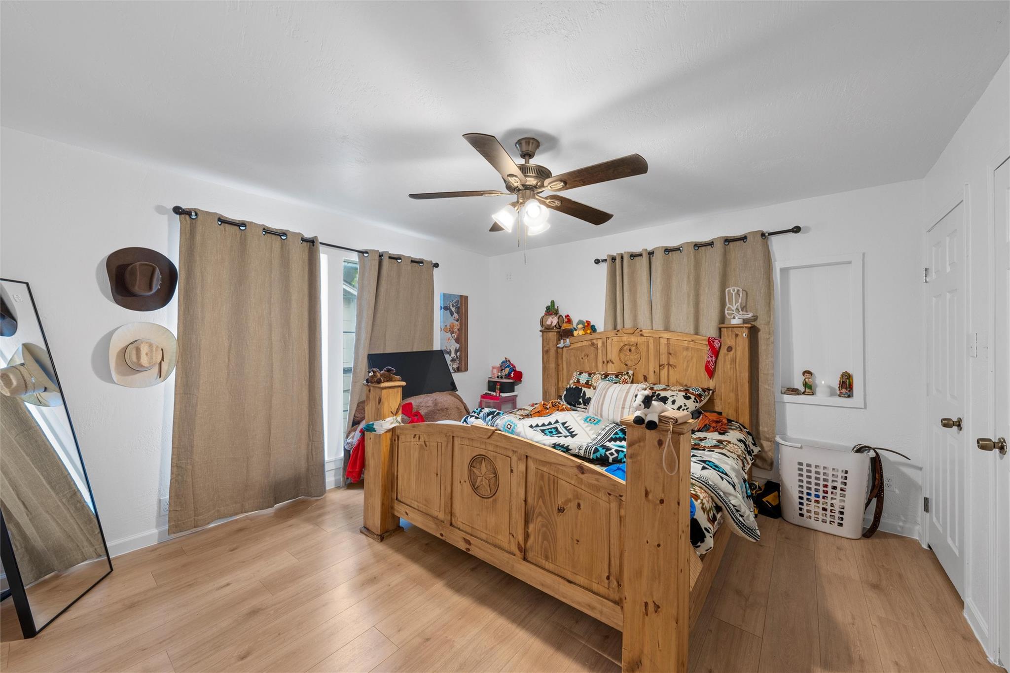 1211 S 17th St, Temple, TX 76504