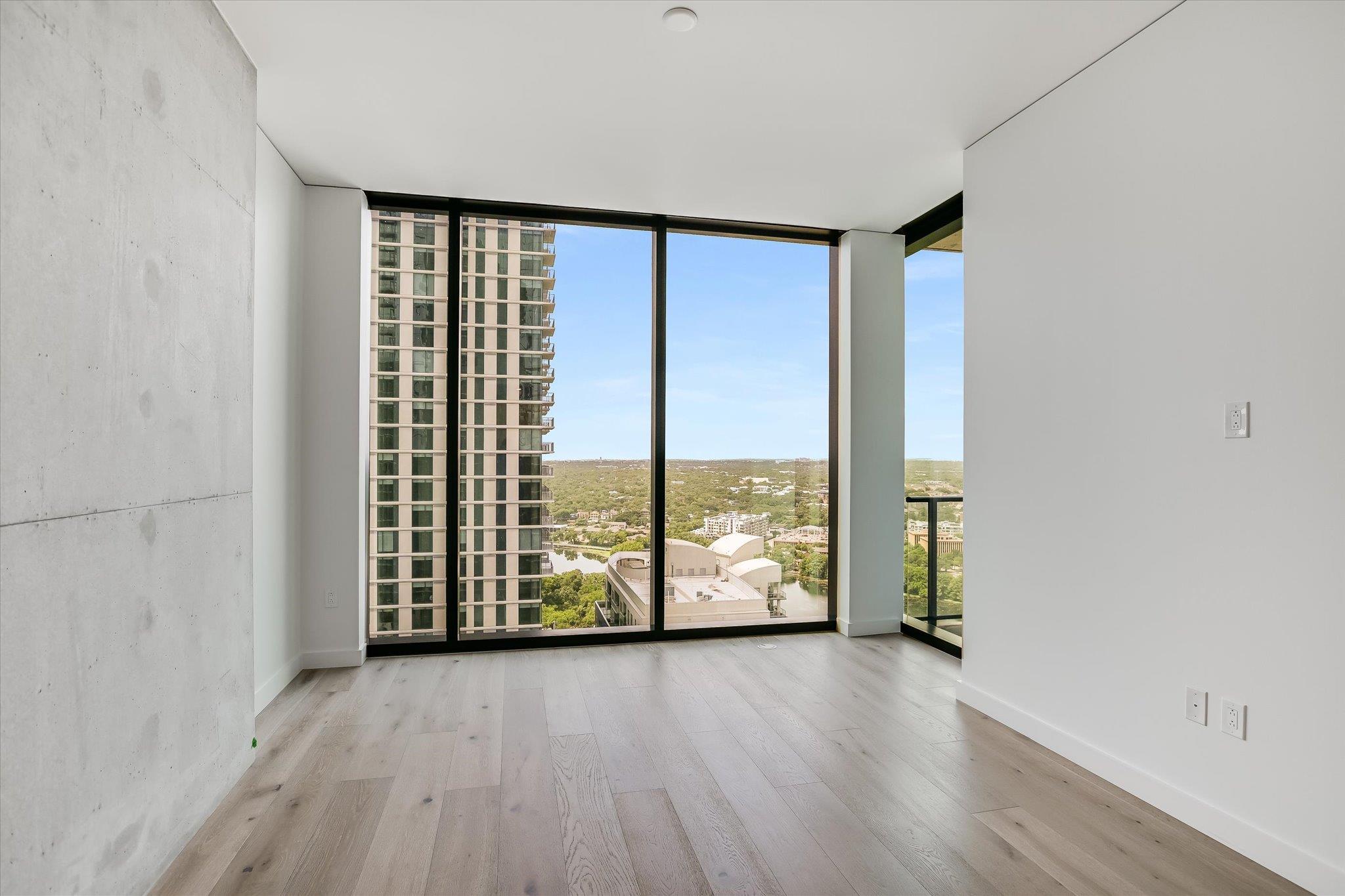 610 Davis St # 2705, Austin, TX 78701