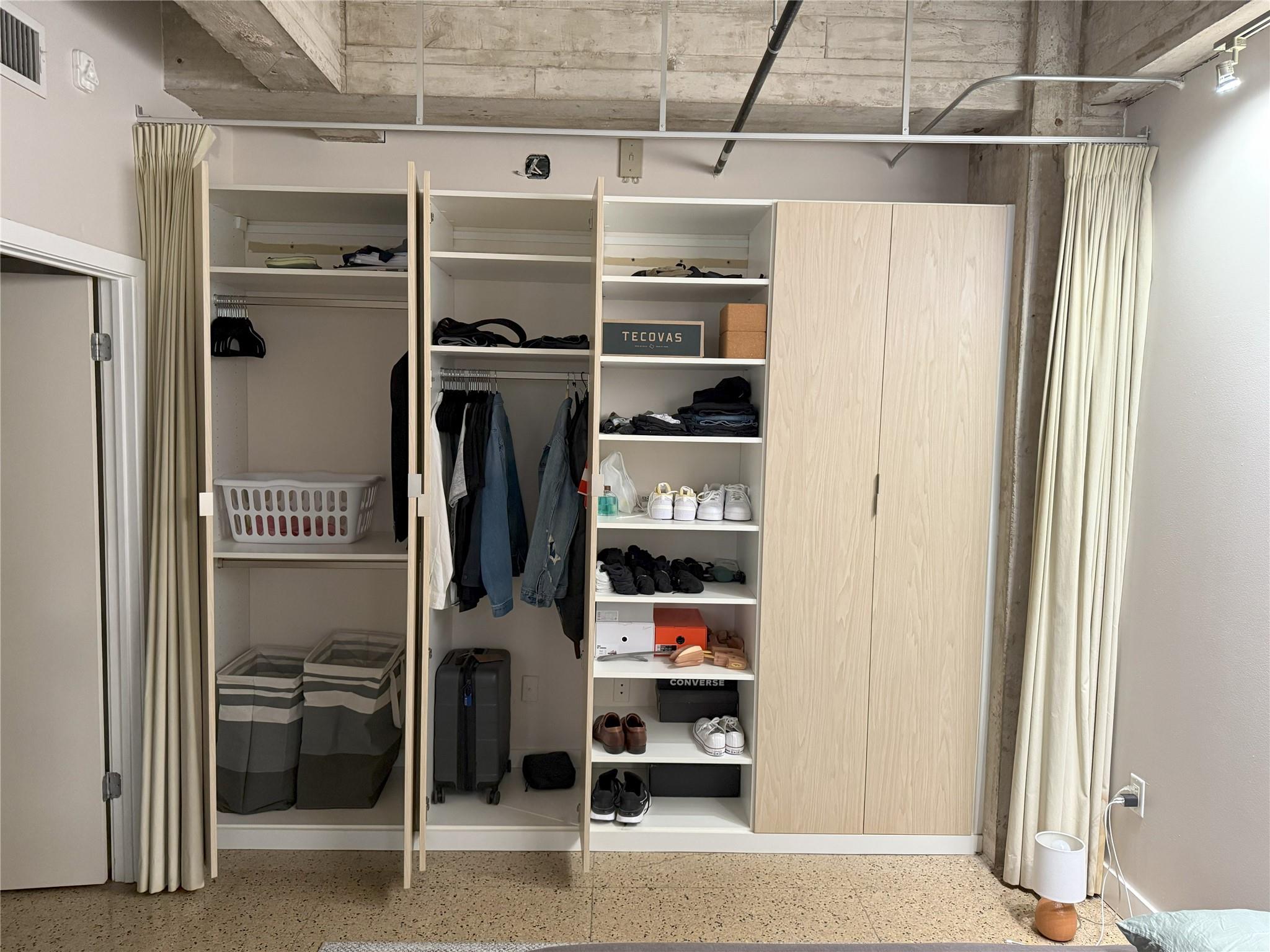 710 Colorado St # 2I, Austin, TX 78701