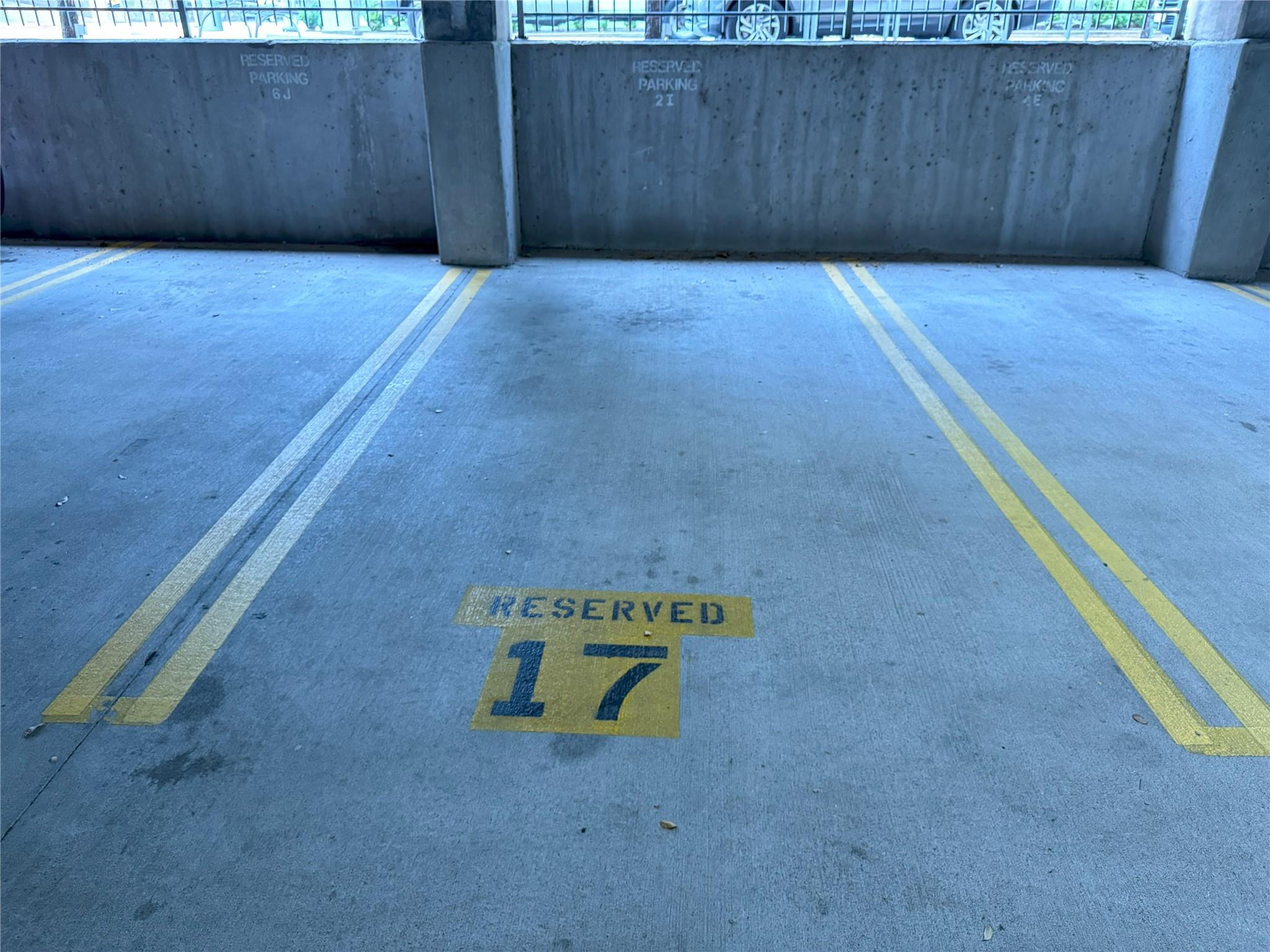 710 Colorado St # 2I, Austin, TX 78701