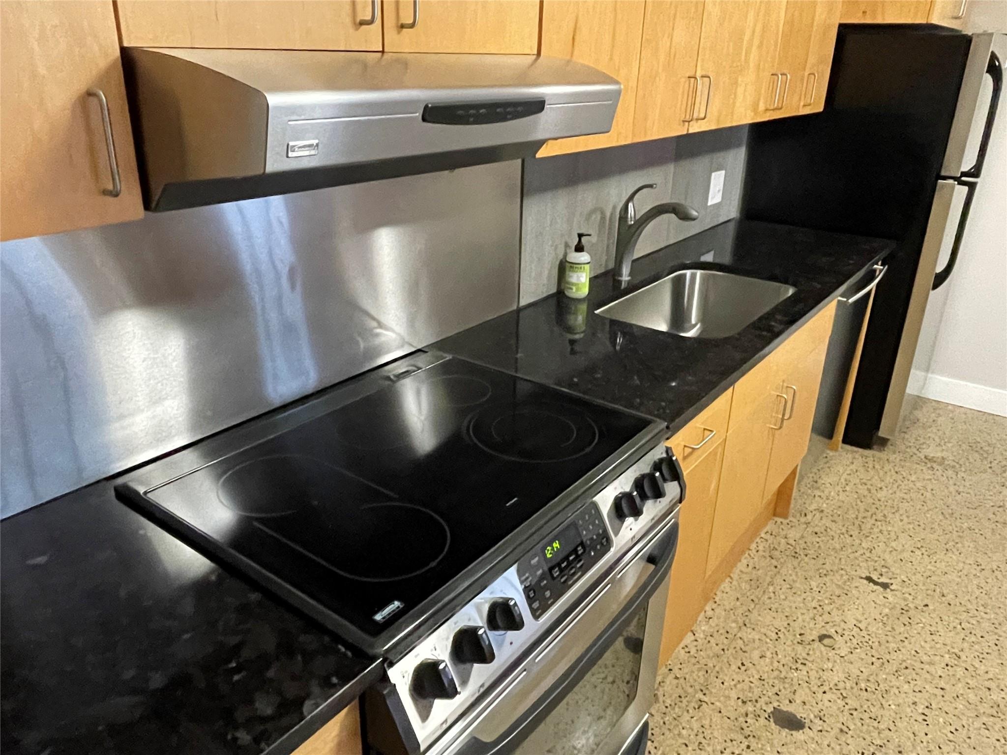 710 Colorado St # 2I, Austin, TX 78701