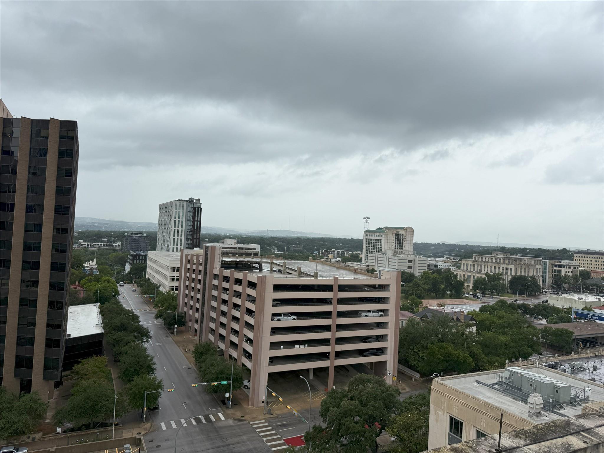 710 Colorado St # 2I, Austin, TX 78701