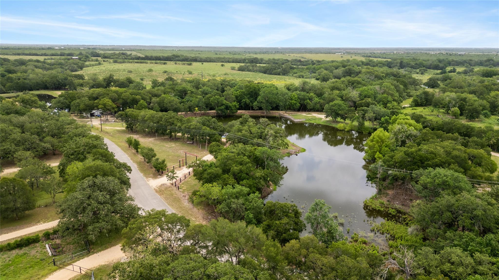 900 Old Lytton Springs Rd, Lockhart, TX 78644