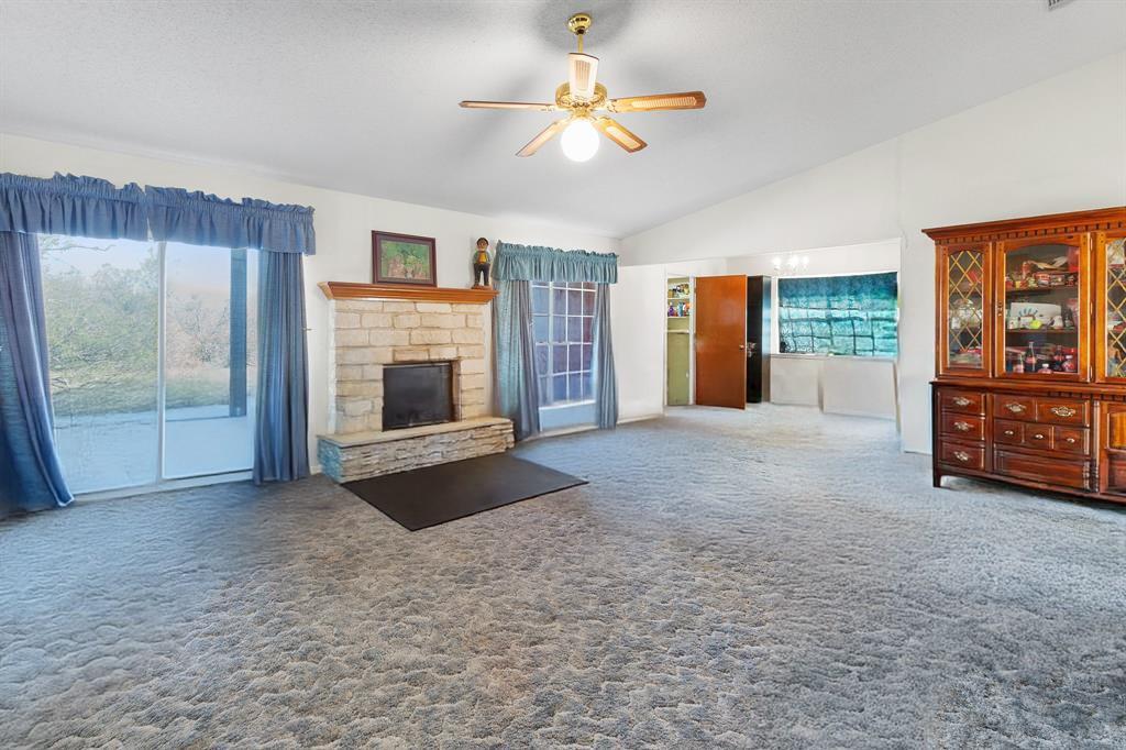 8548 Old Lockhart Rd, Buda, TX 78610