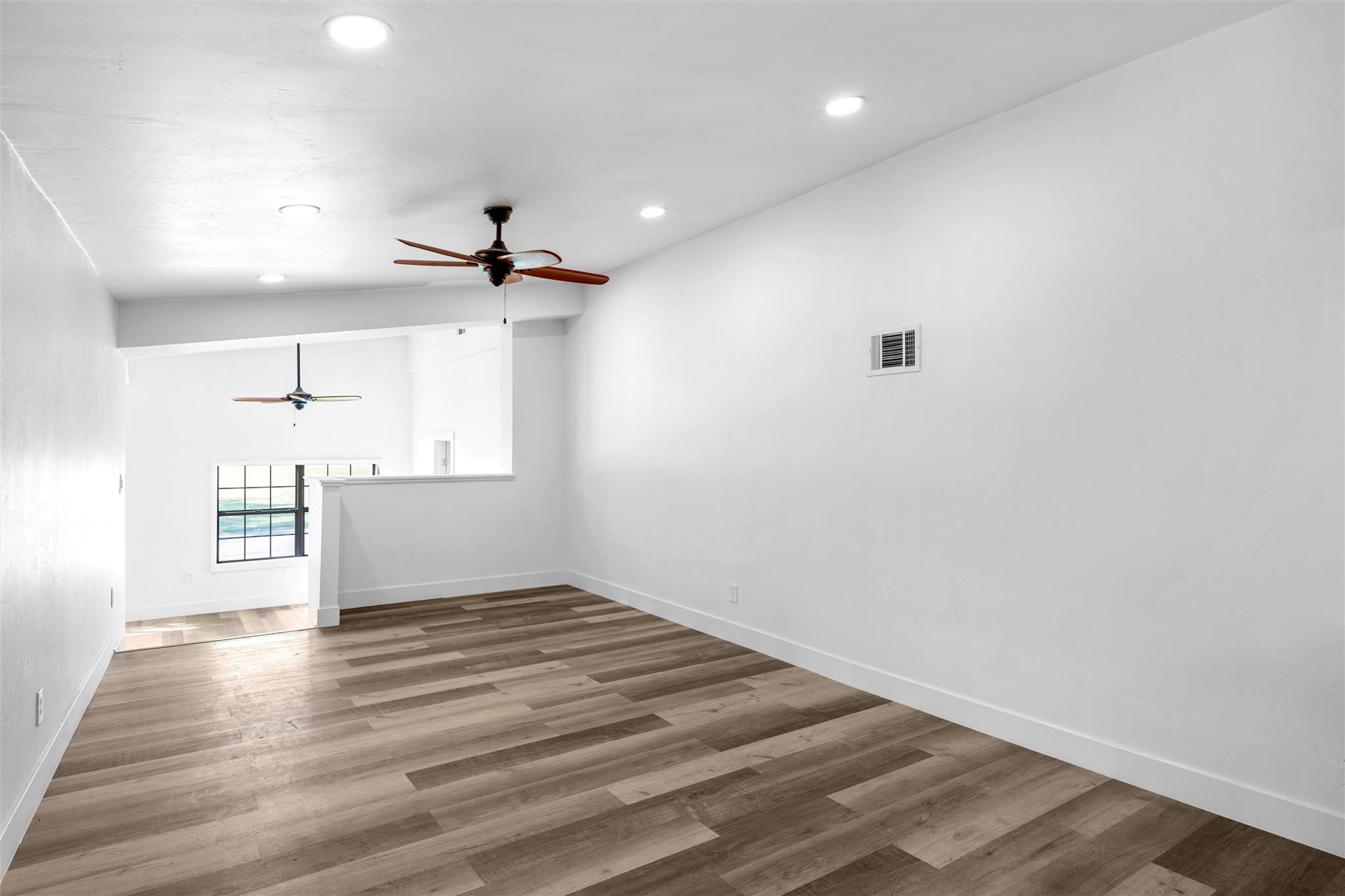 1524 E Avenue B, Temple, TX 76501