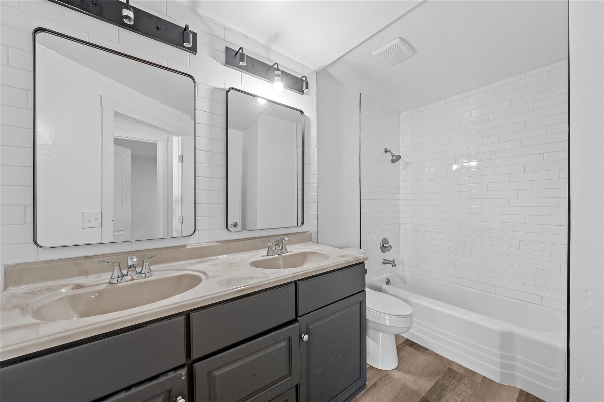 1524 E Avenue B, Temple, TX 76501