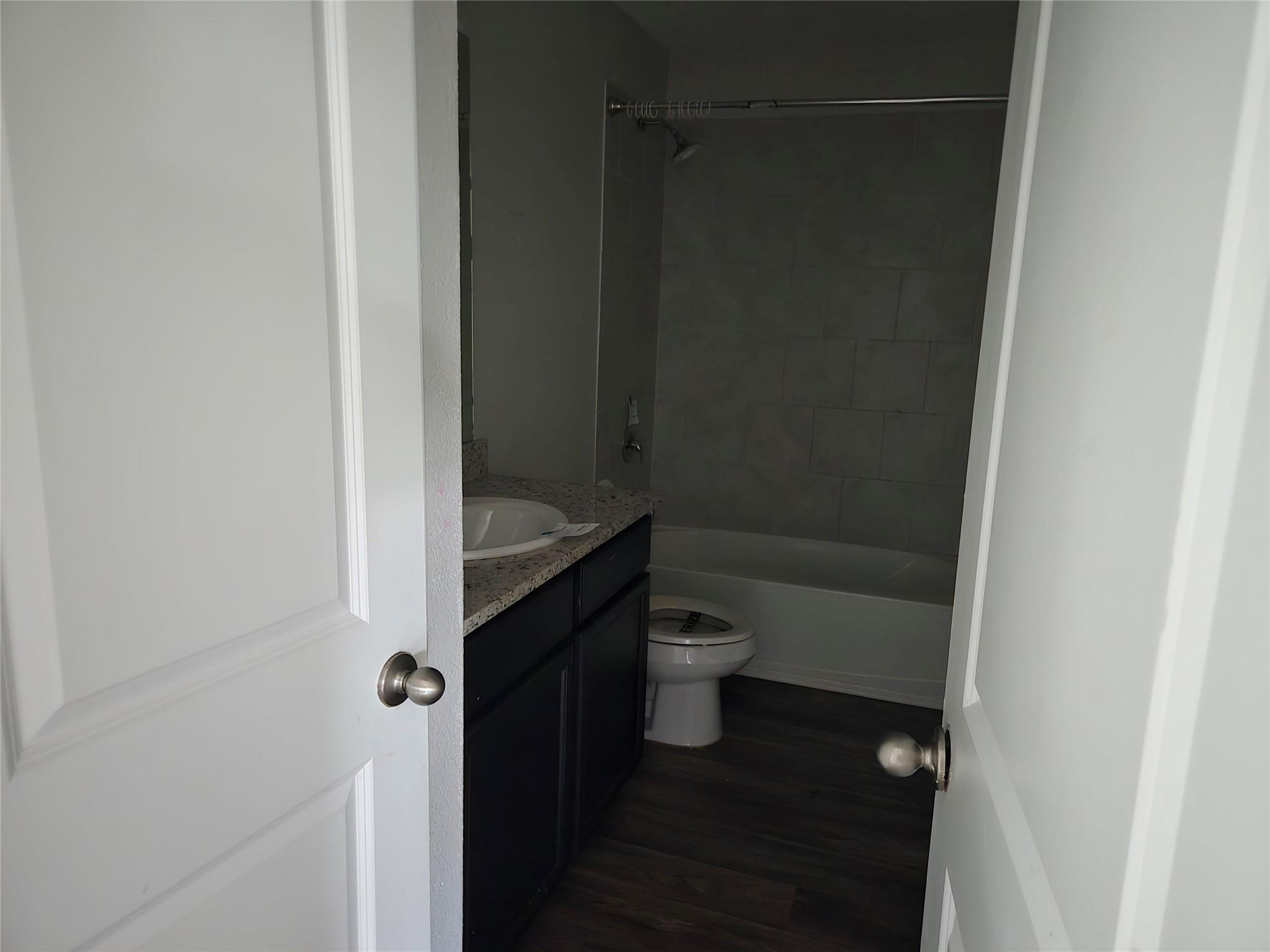 16416 Farmhouse Ln, Elgin, TX 78621