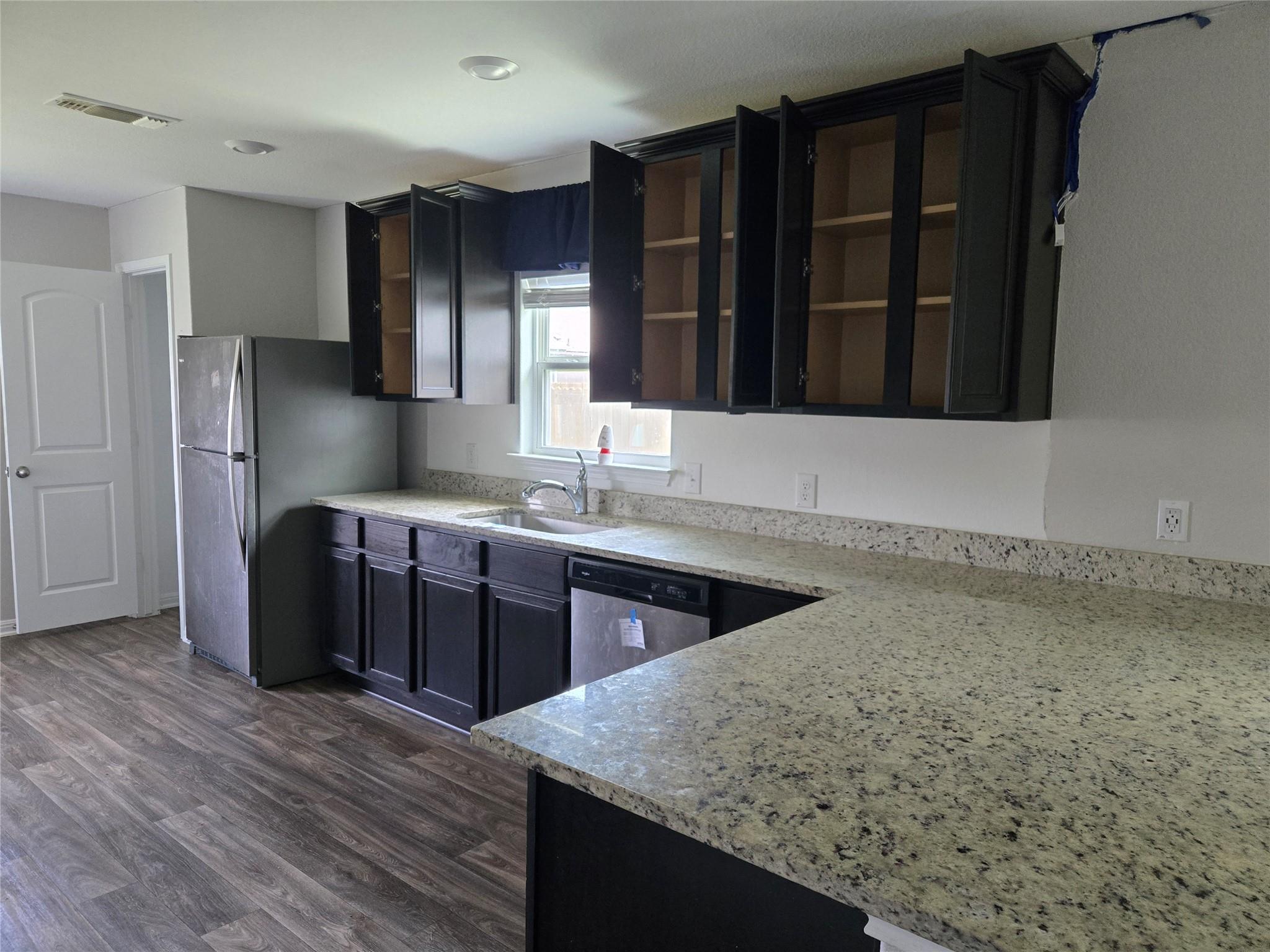 16416 Farmhouse Ln, Elgin, TX 78621