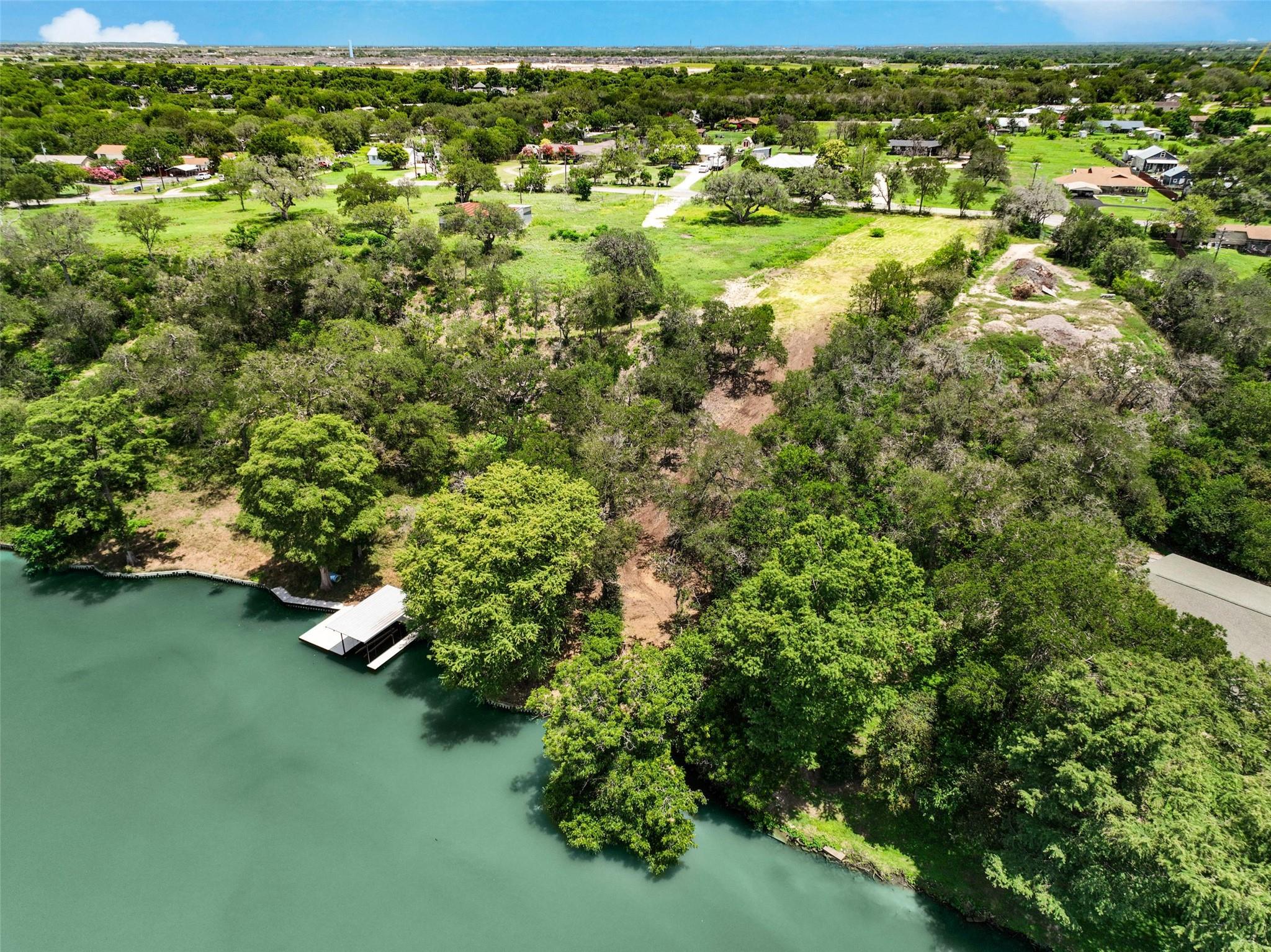 505 E Zipp Rd, New Braunfels, TX 78130