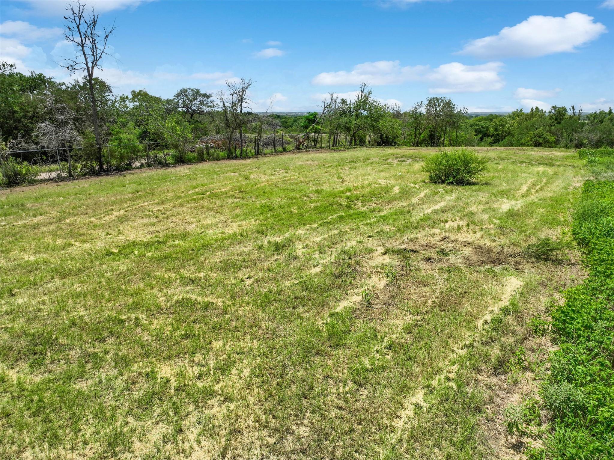 505 E Zipp Rd, New Braunfels, TX 78130