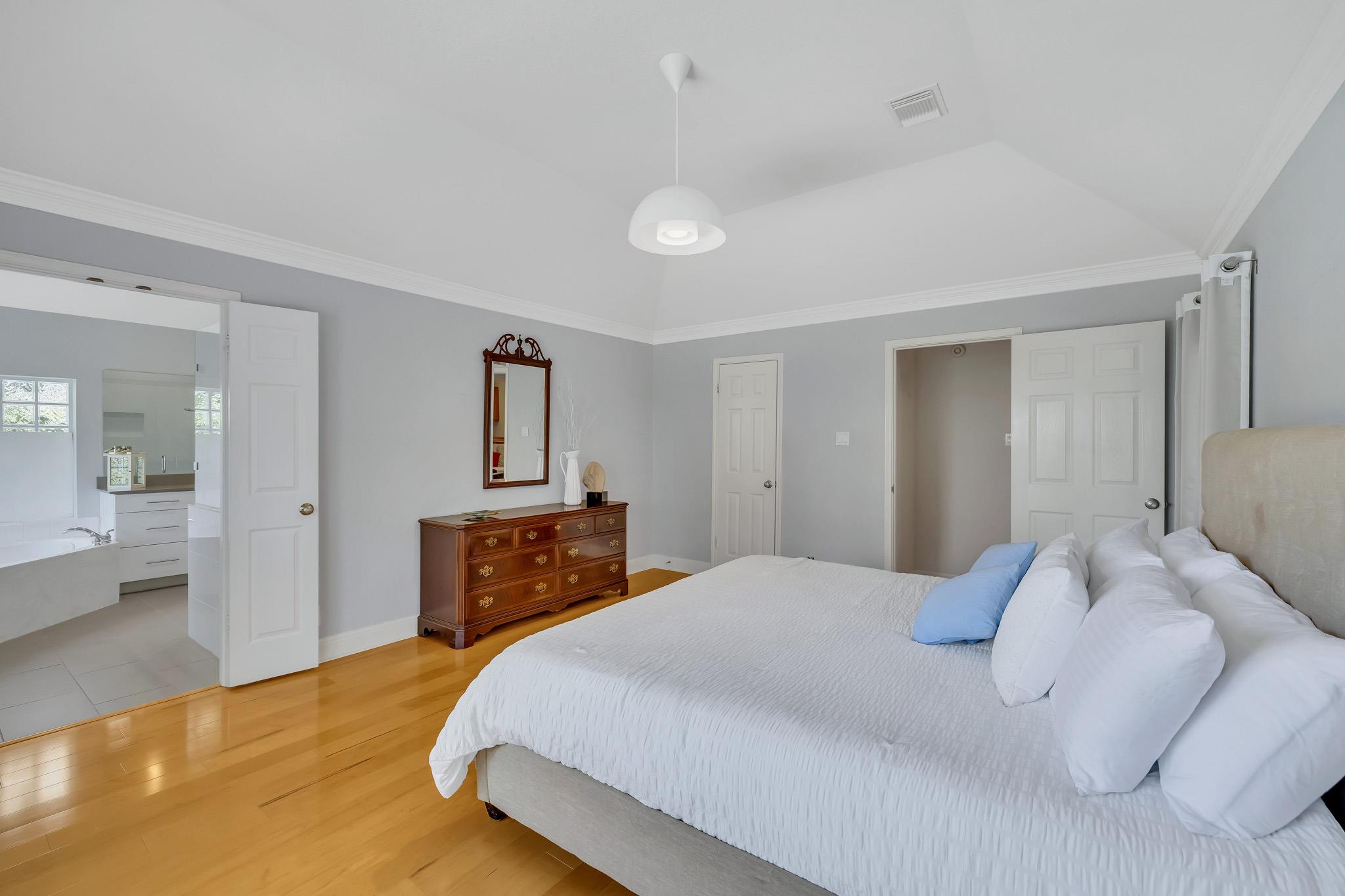 5156 China Garden Dr, Austin, TX 78730