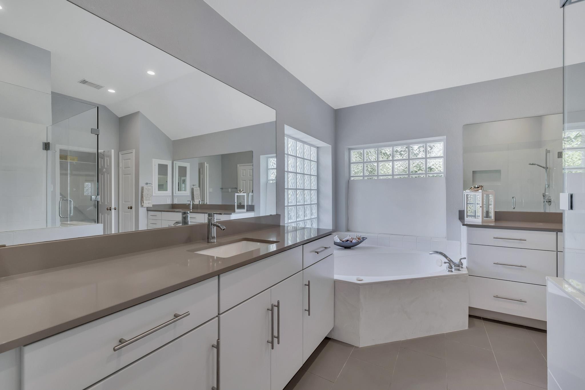 5156 China Garden Dr, Austin, TX 78730