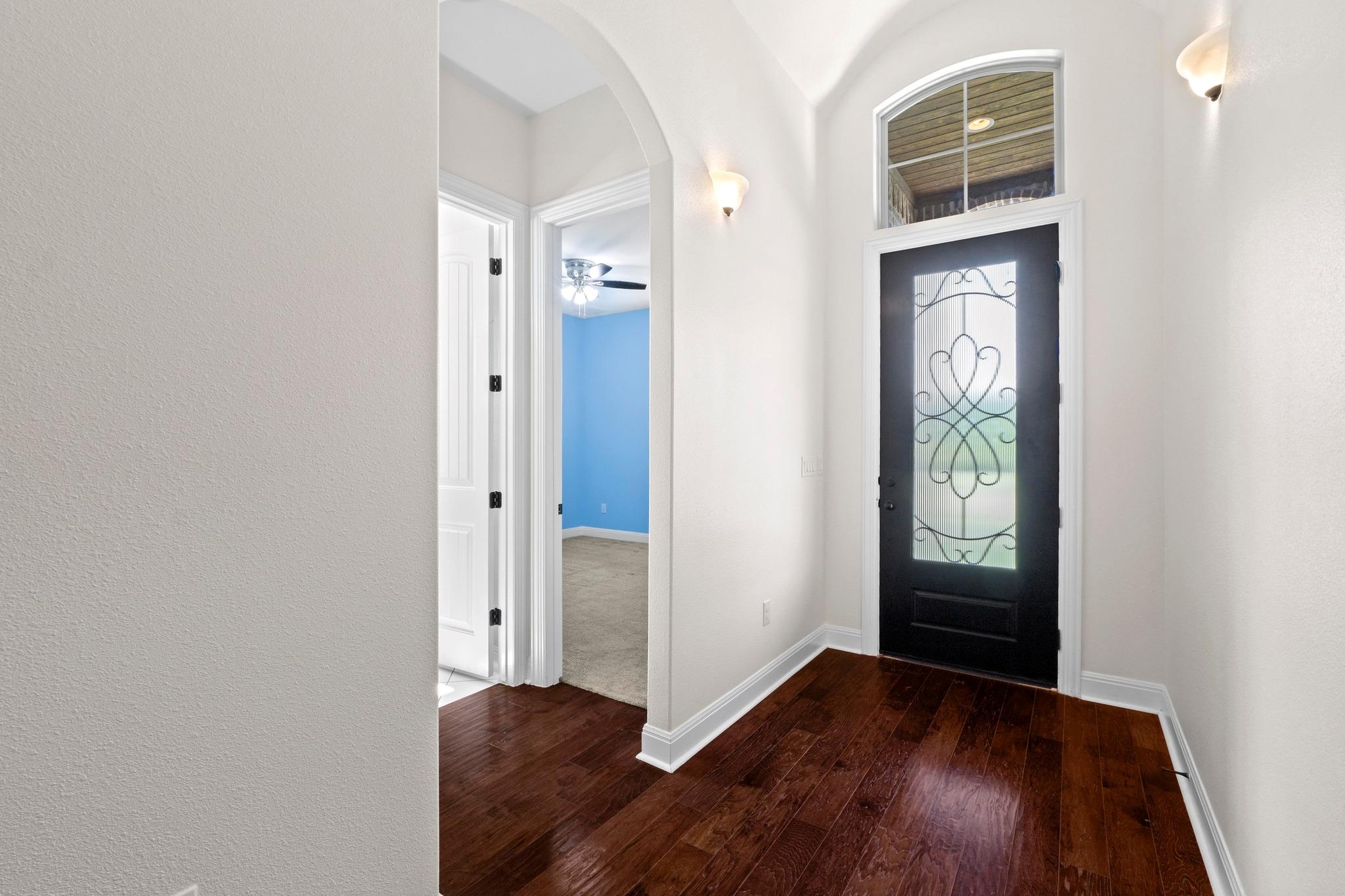200 TATE Ln, Round Rock, TX 78626