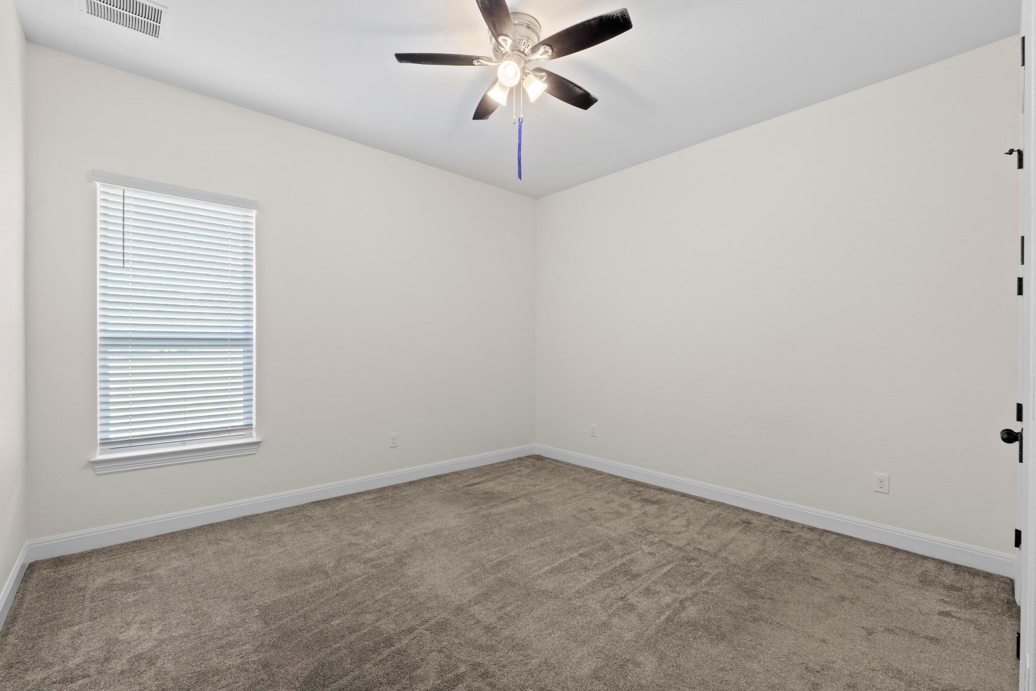 200 TATE Ln, Round Rock, TX 78626