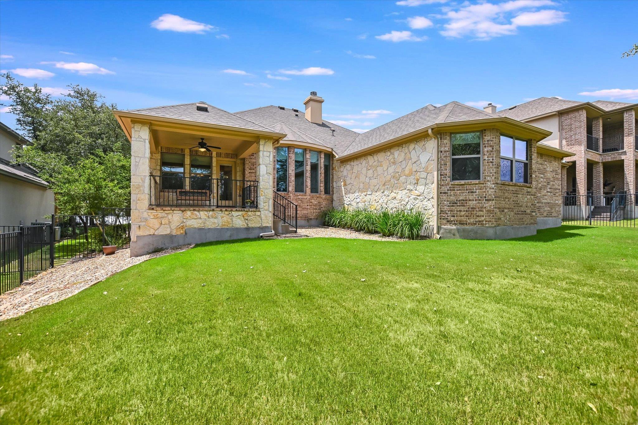 17305 Wildrye Dr, Austin, TX 78738