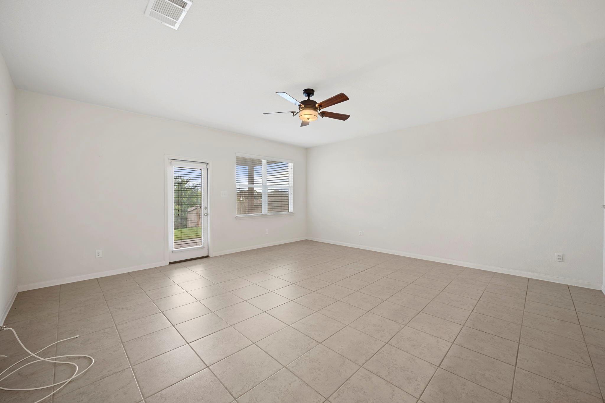 19825 Per Lange Pass, Manor, TX 78653