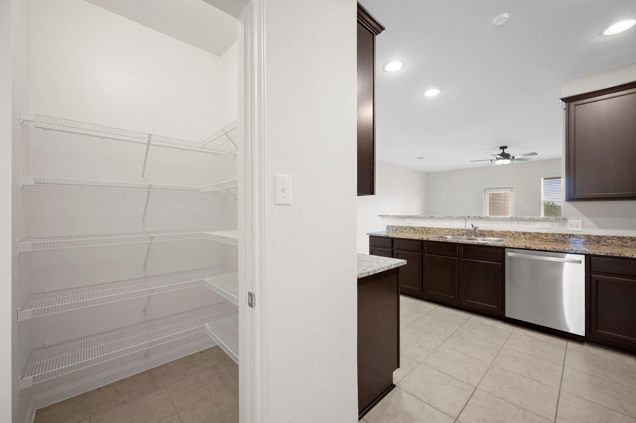 19825 Per Lange Pass, Manor, TX 78653