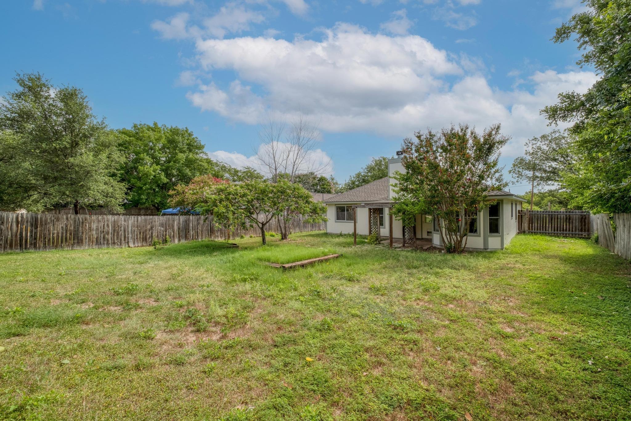1604 Southwestern Blvd, Georgetown, TX 78626