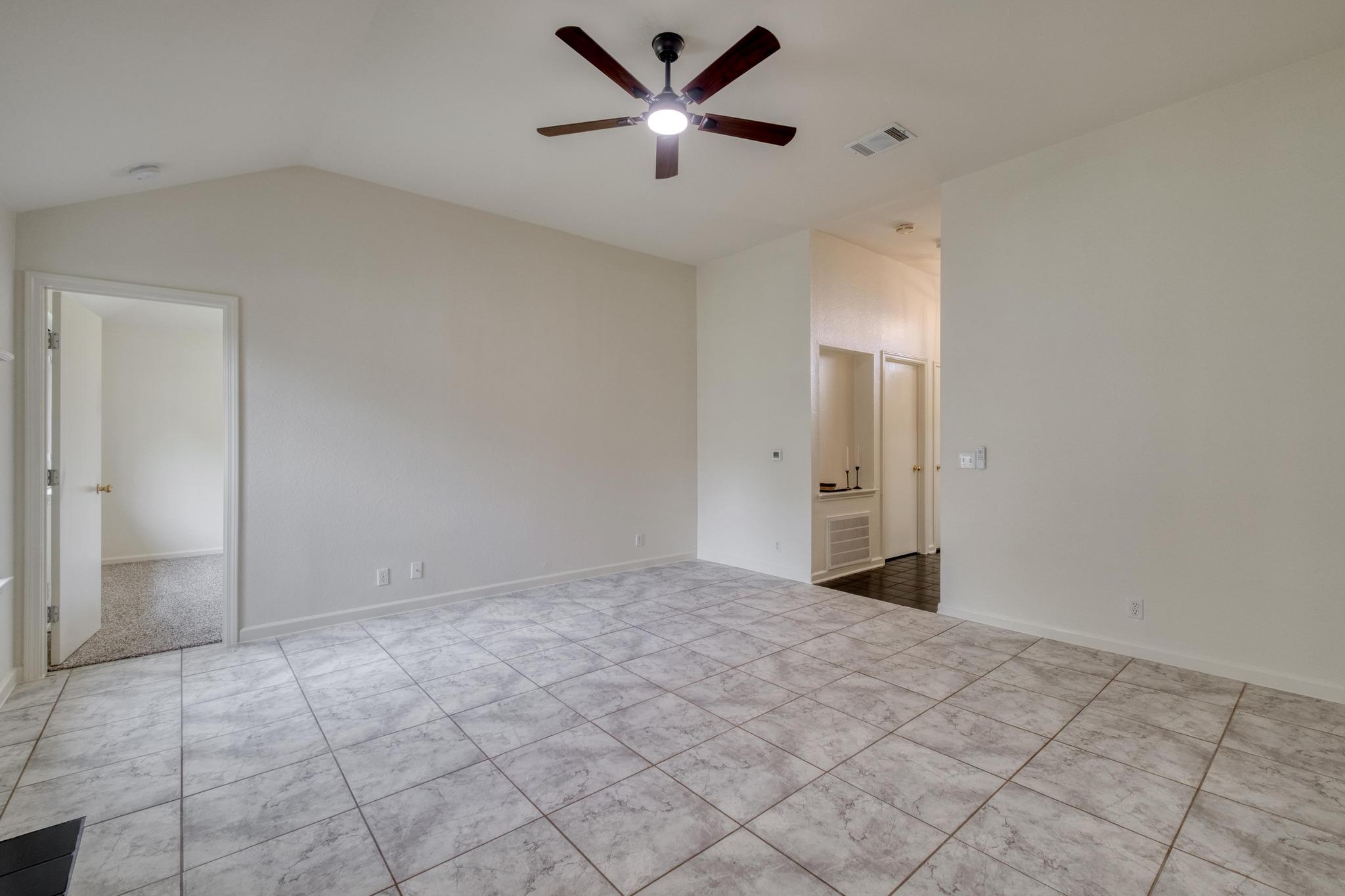 1604 Southwestern Blvd, Georgetown, TX 78626