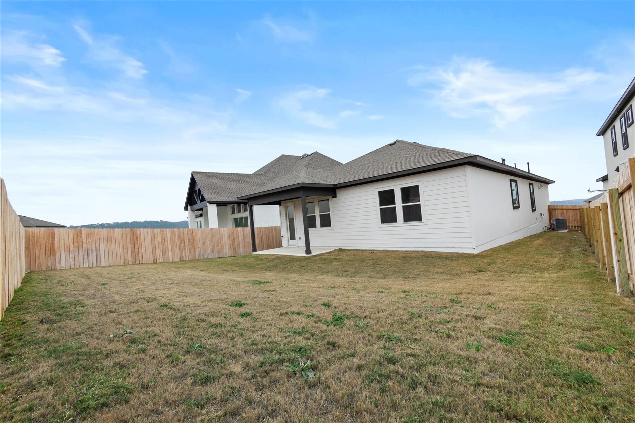 8521 Pine Muhly Dr, Lago Vista, TX 78645