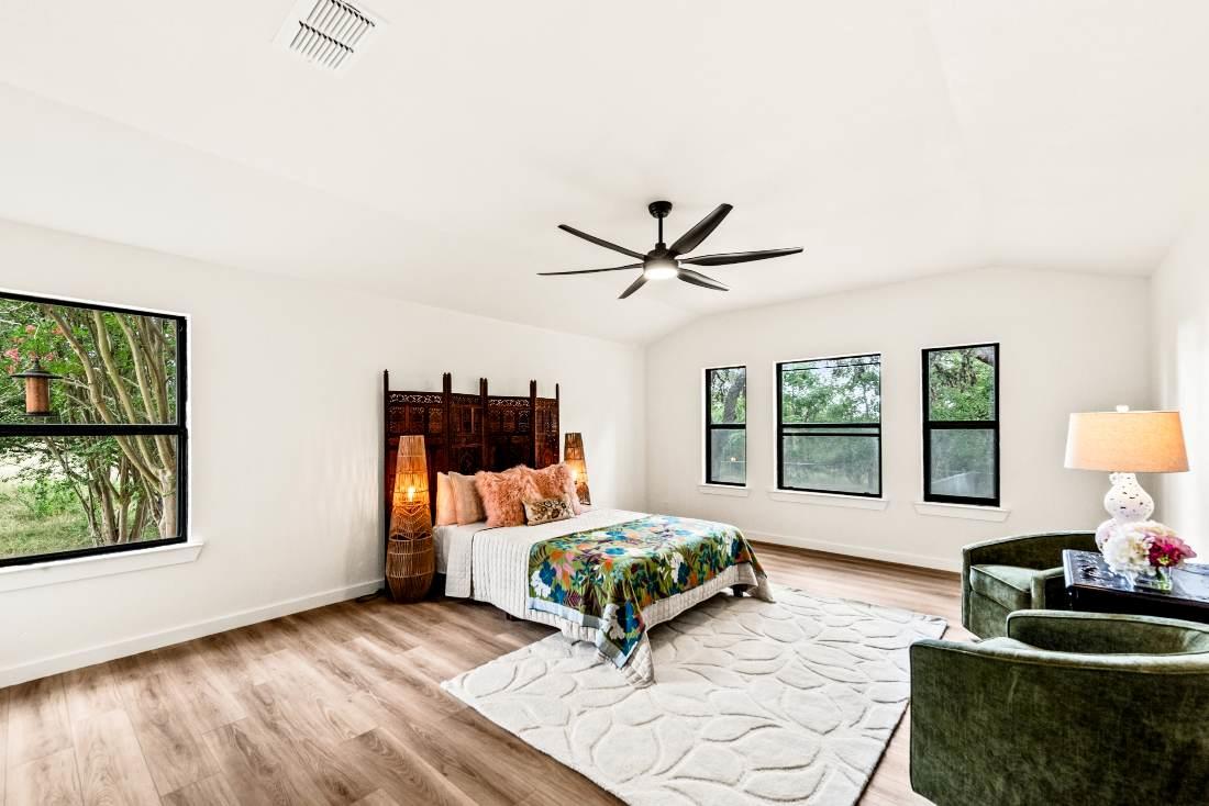 8401 Persimmon Grv, Austin, TX 78737