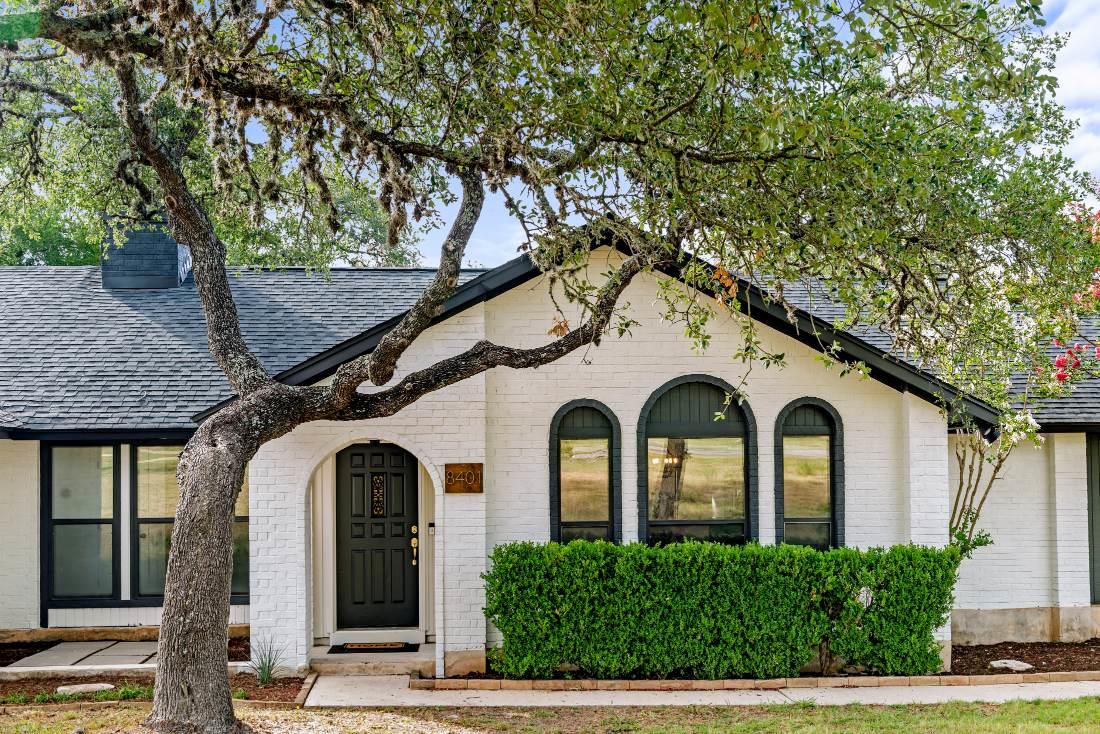 8401 Persimmon Grv, Austin, TX 78737