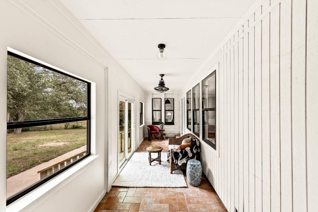 8401 Persimmon Grv, Austin, TX 78737