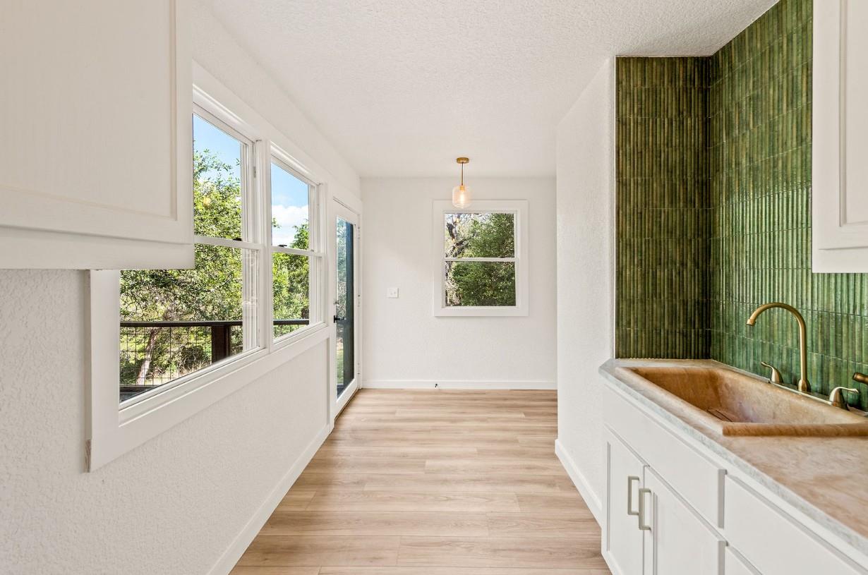 110 Windy Ridge Ln, Wimberley, TX 78676