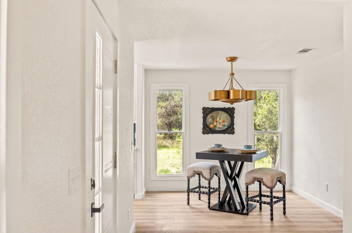110 Windy Ridge Ln, Wimberley, TX 78676