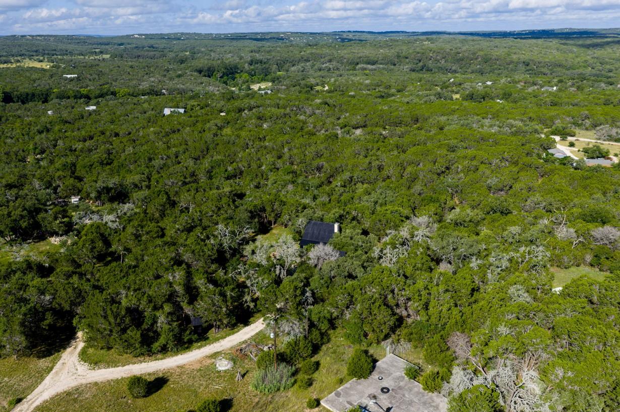 110 Windy Ridge Ln, Wimberley, TX 78676