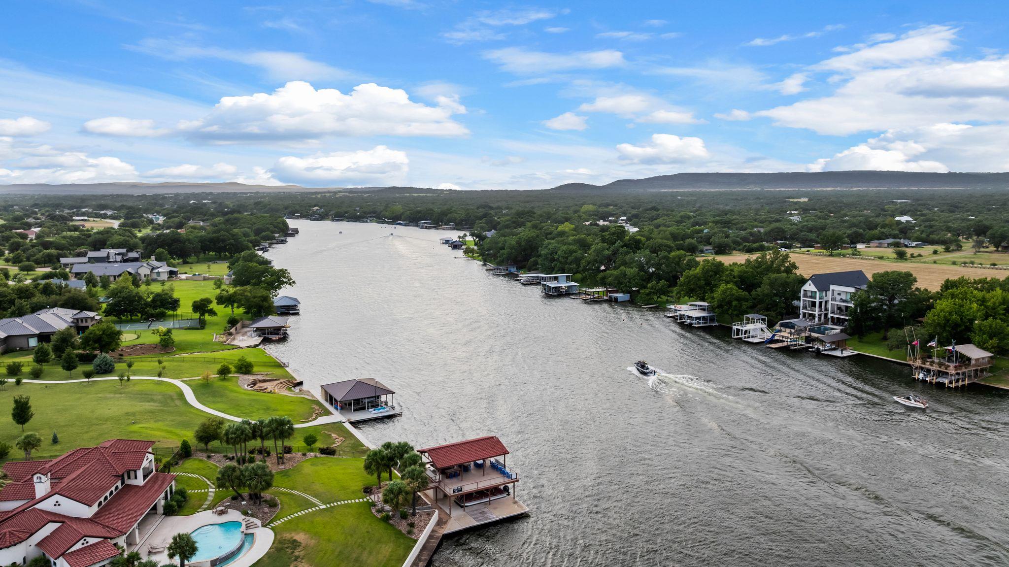 104 Summerlife Ln, Kingsland, TX 78639