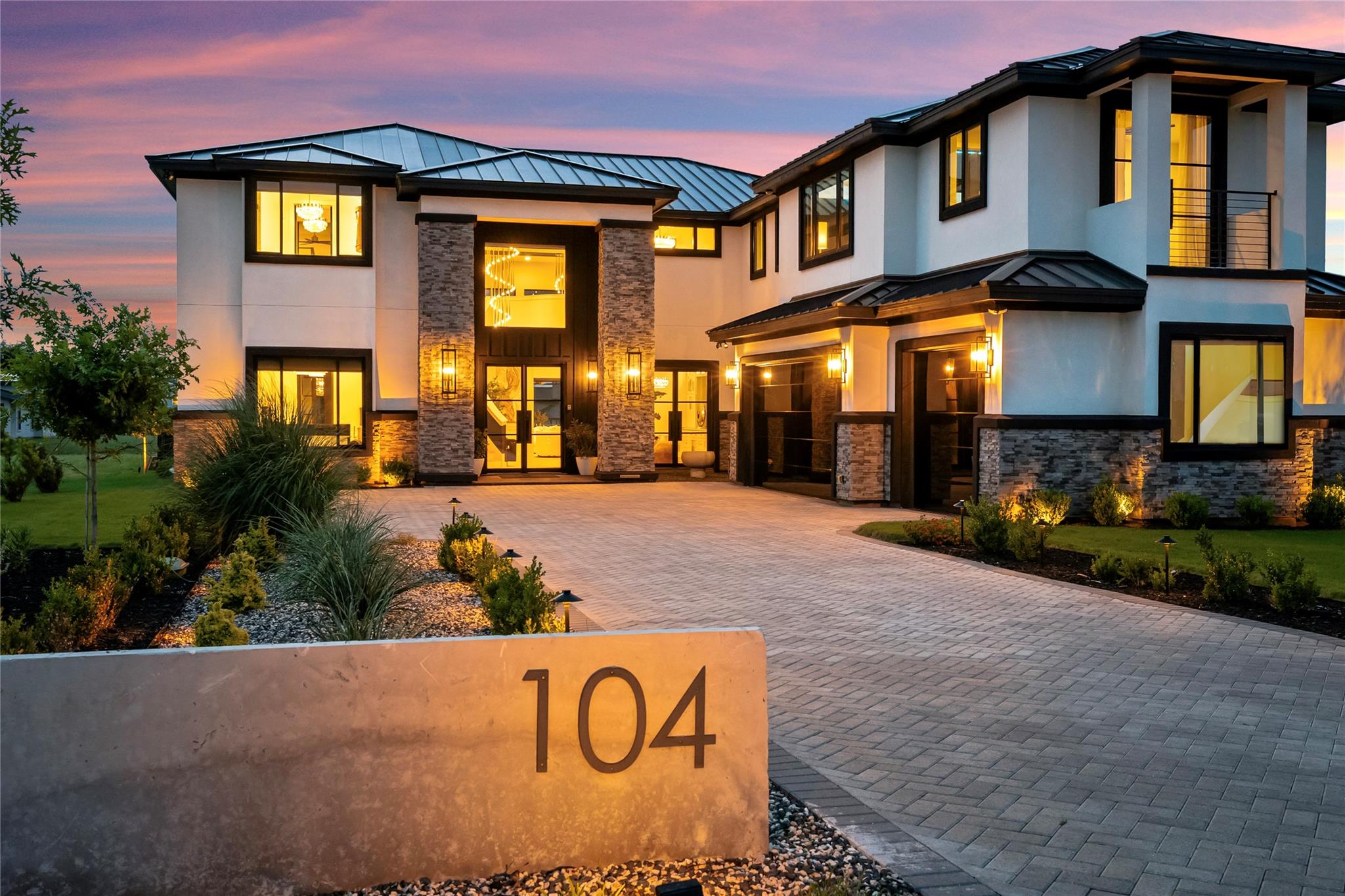 104 Summerlife Ln, Kingsland, TX 78639