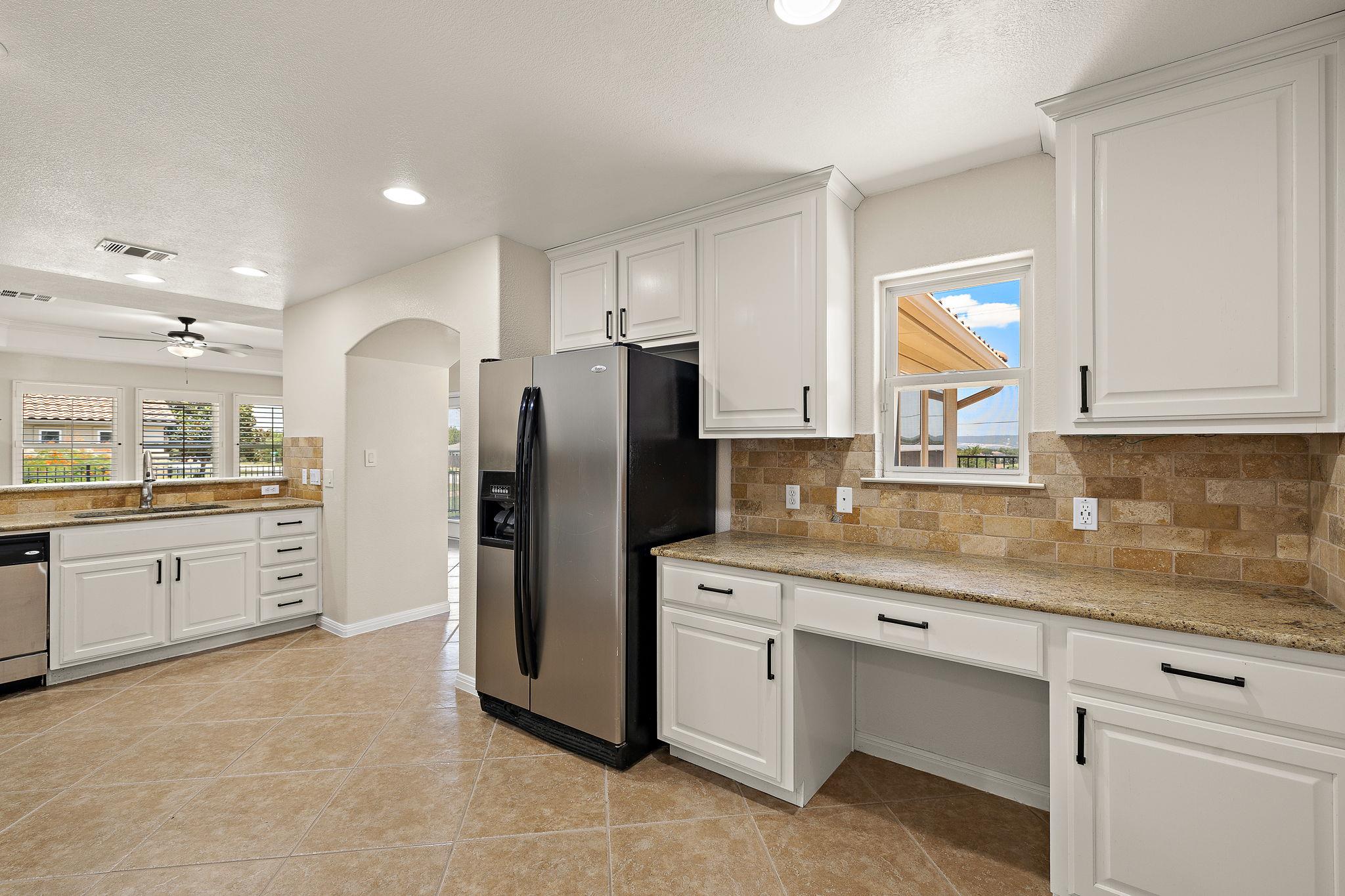 3608 Rockefeller Cv, Lago Vista, TX 78645