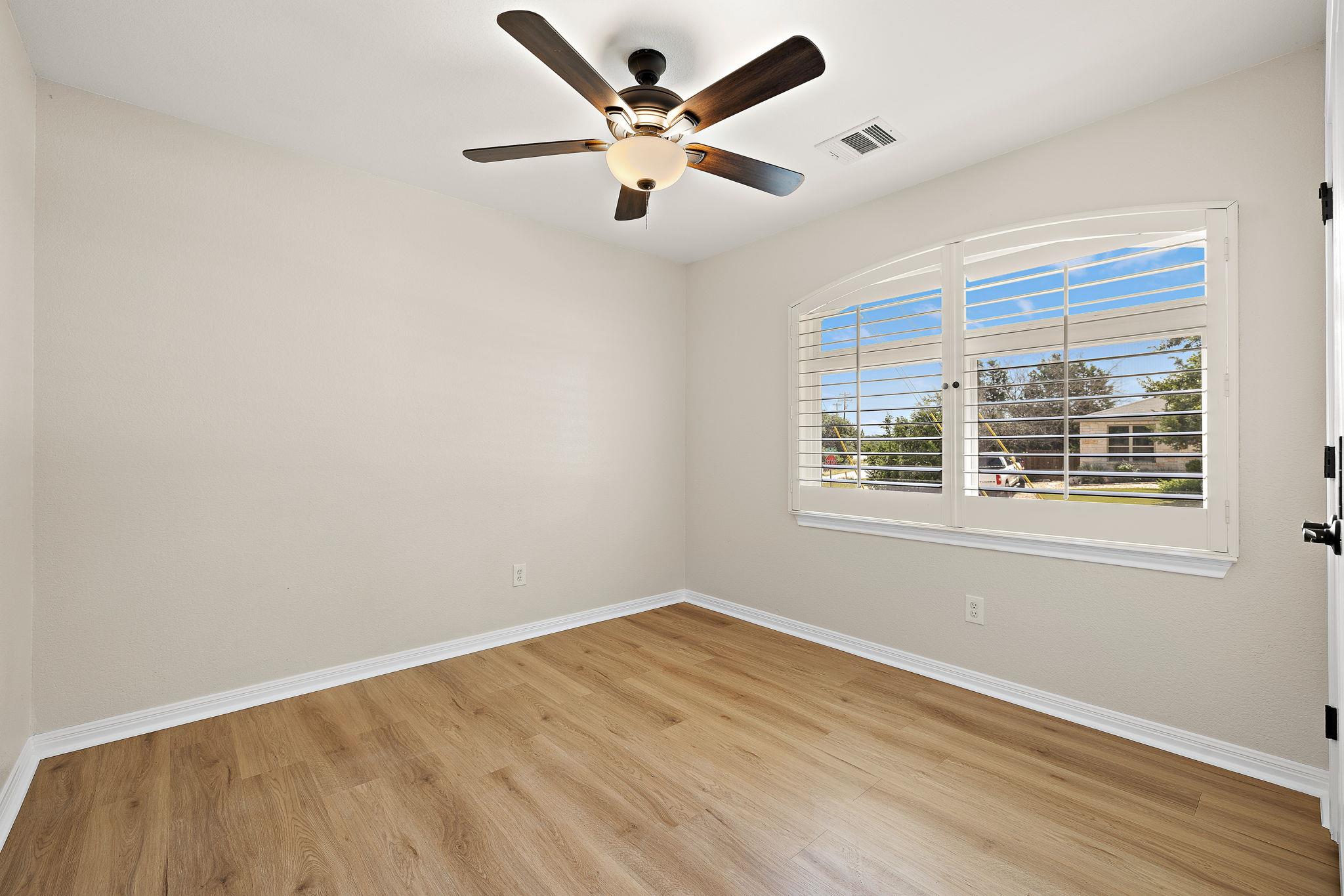 3608 Rockefeller Cv, Lago Vista, TX 78645