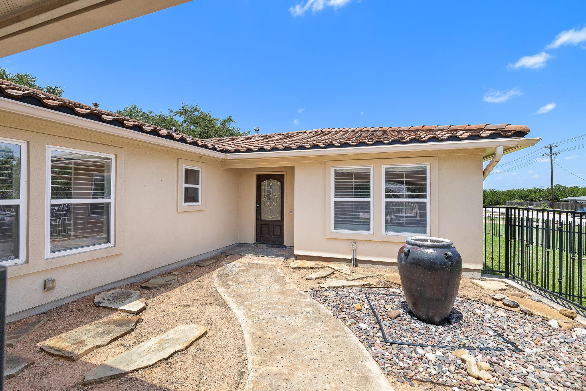 3608 Rockefeller Cv, Lago Vista, TX 78645