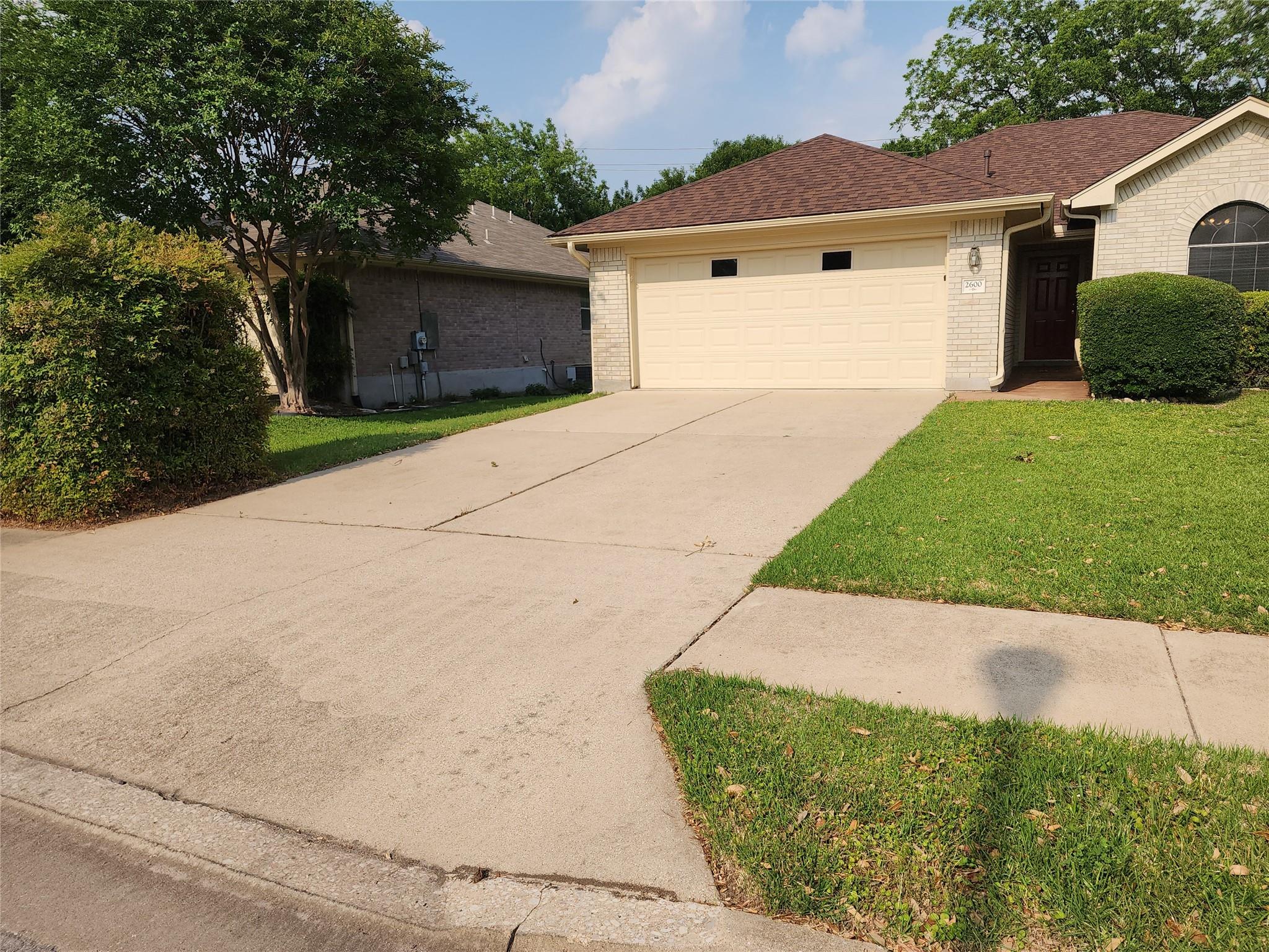 2600 Willow Way, Round Rock, TX 78664