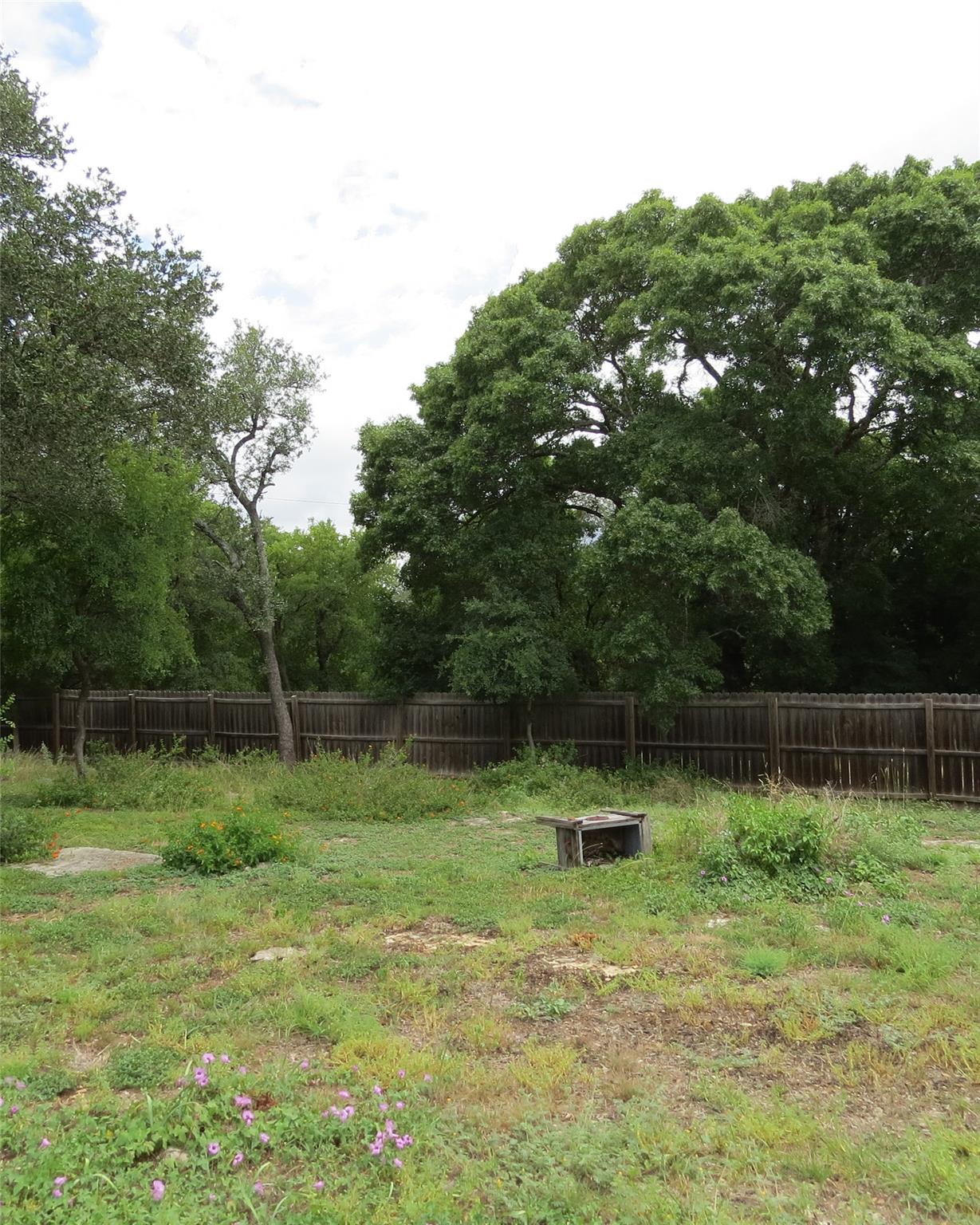49 NE El Camino Real Dr, Wimberley, TX 78676