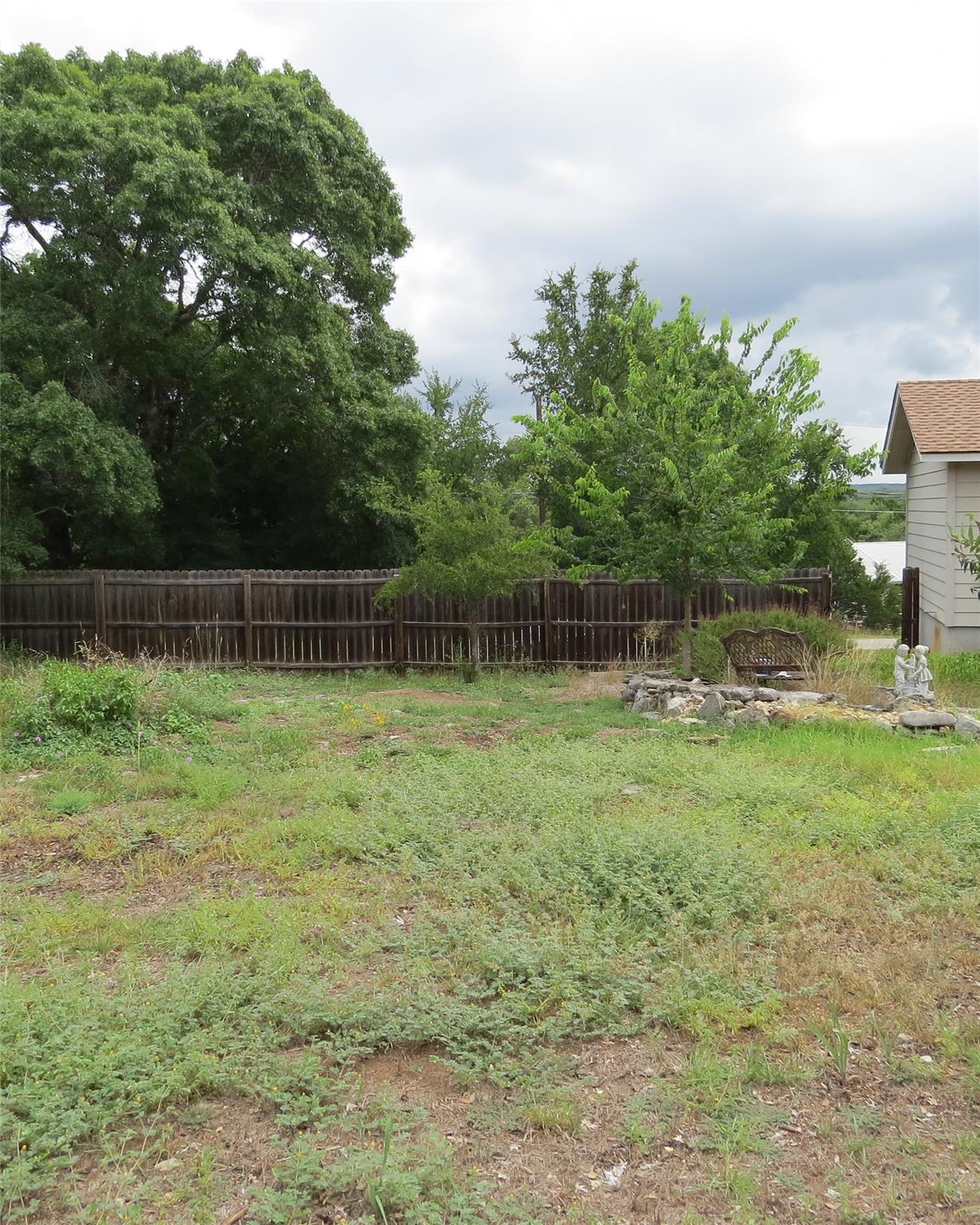 49 NE El Camino Real Dr, Wimberley, TX 78676