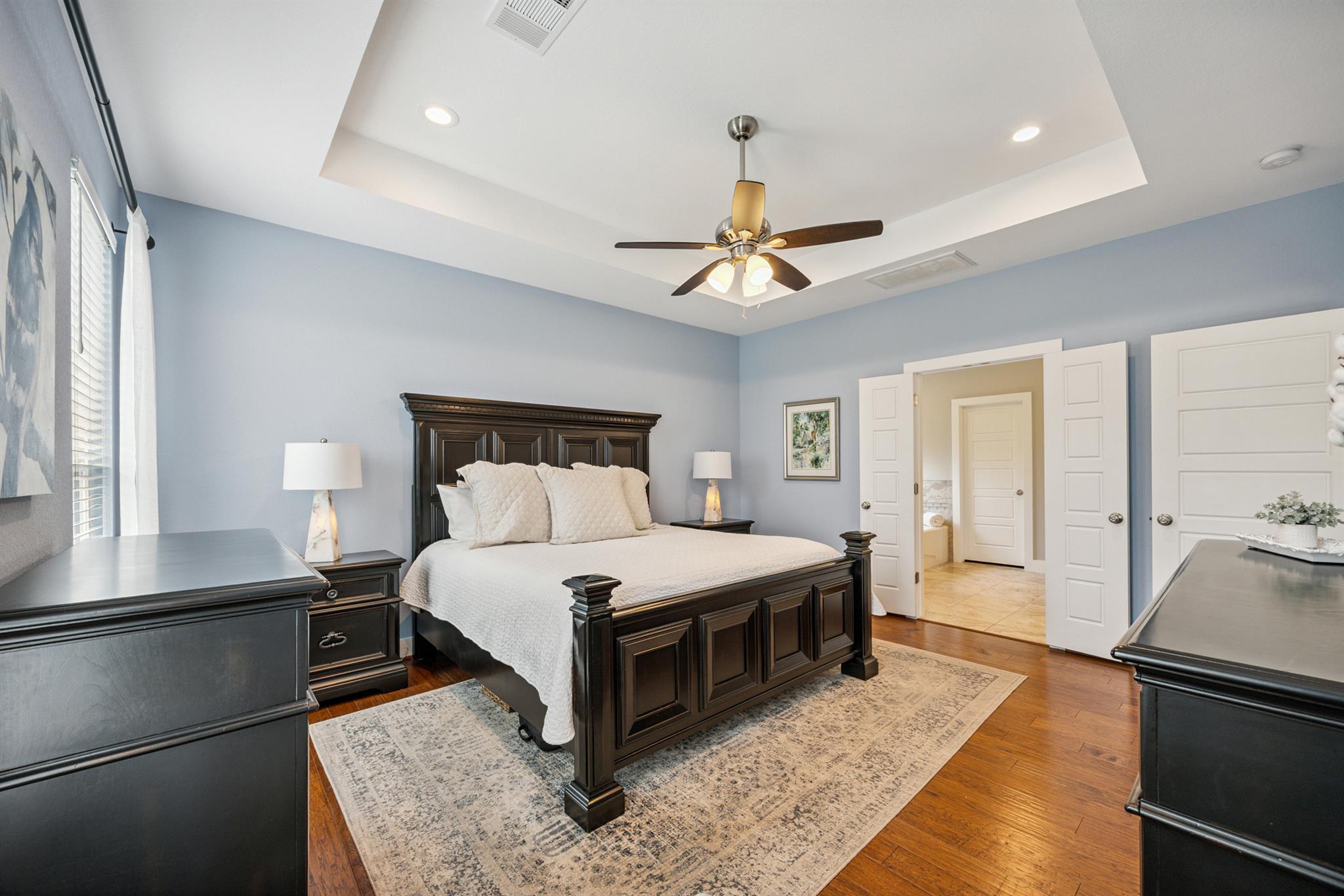 206 N Augusta Dr, Point Venture, TX 78645