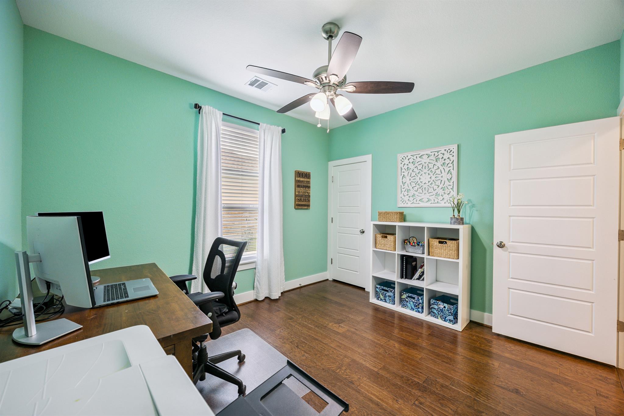 206 N Augusta Dr, Point Venture, TX 78645