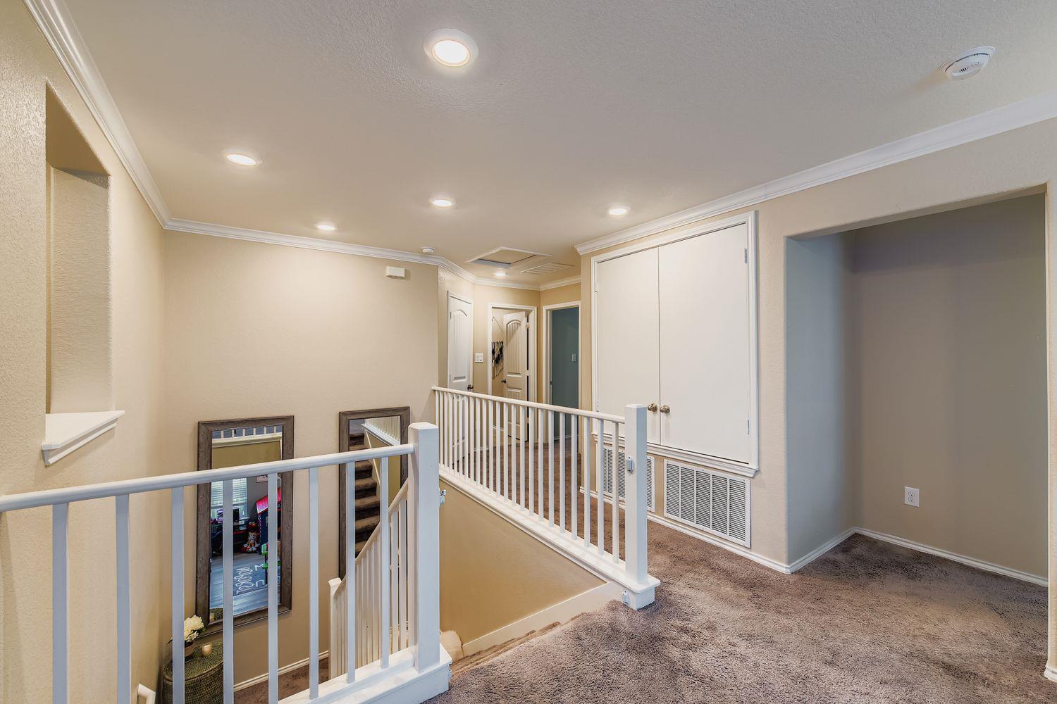 265 Kat Garnet Dr, Kyle, TX 78640