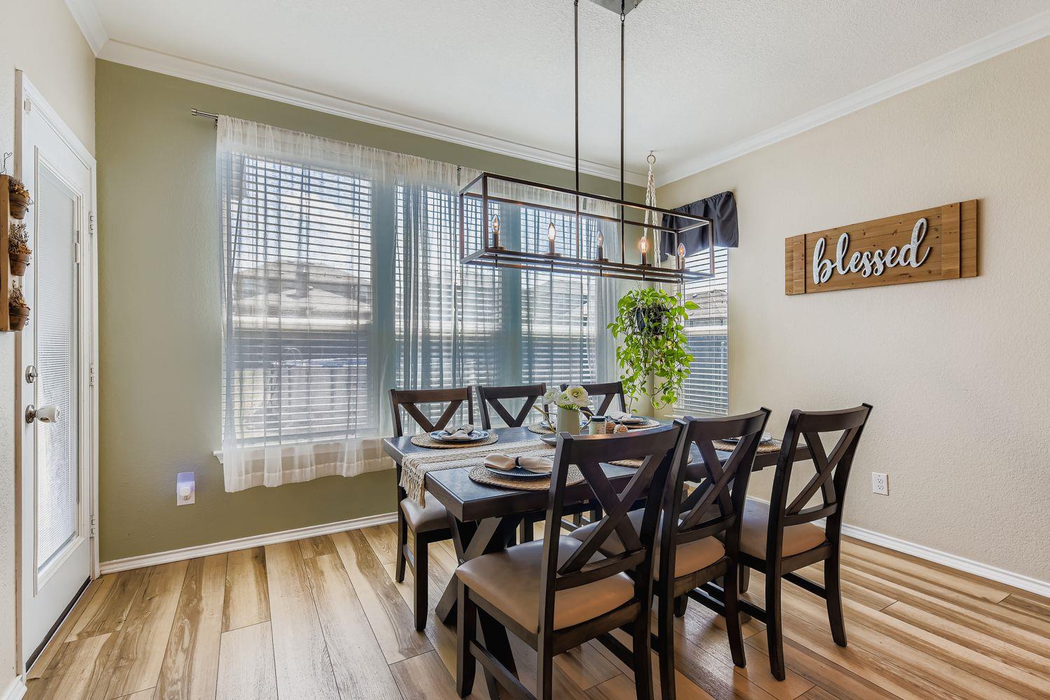 265 Kat Garnet Dr, Kyle, TX 78640