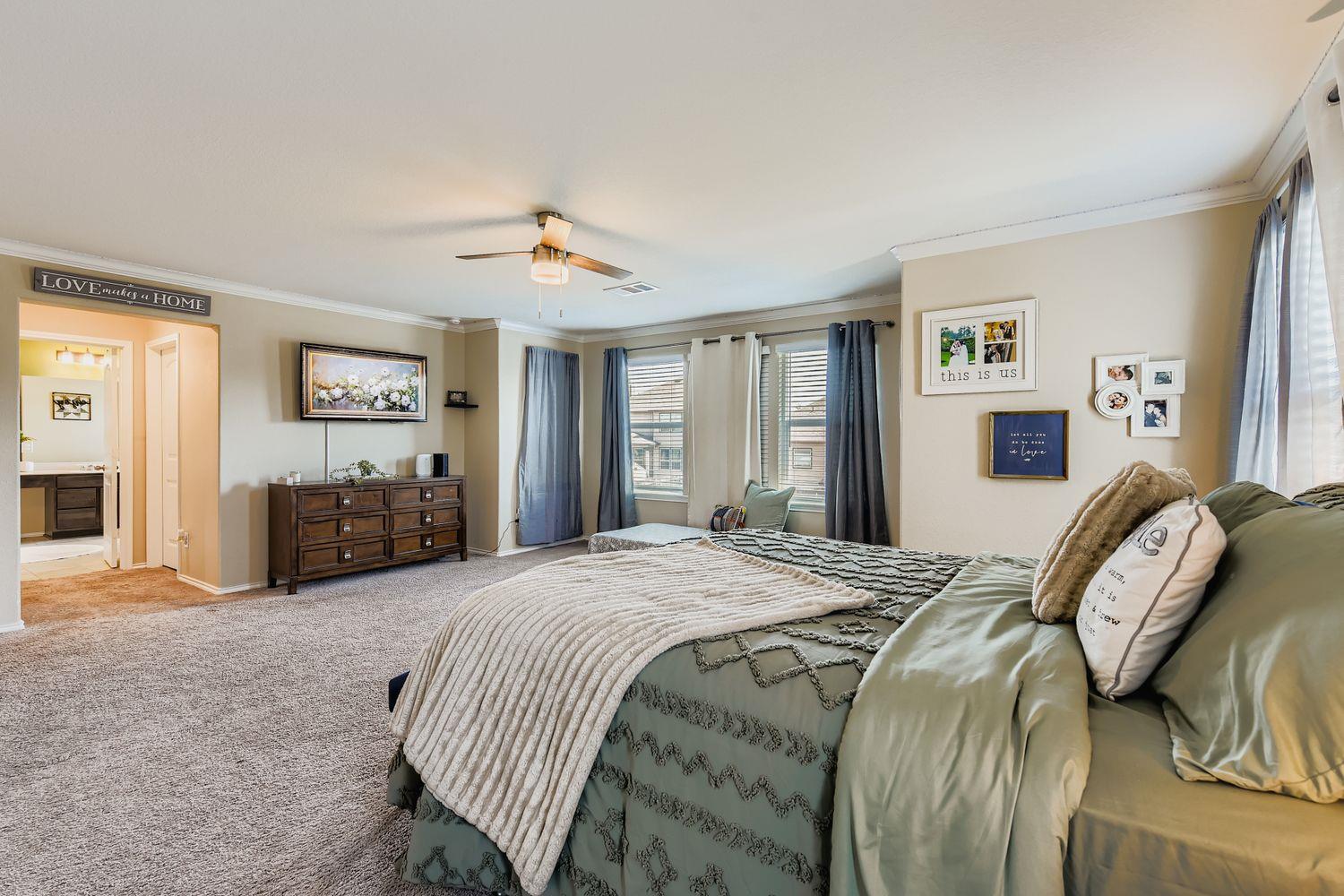 265 Kat Garnet Dr, Kyle, TX 78640