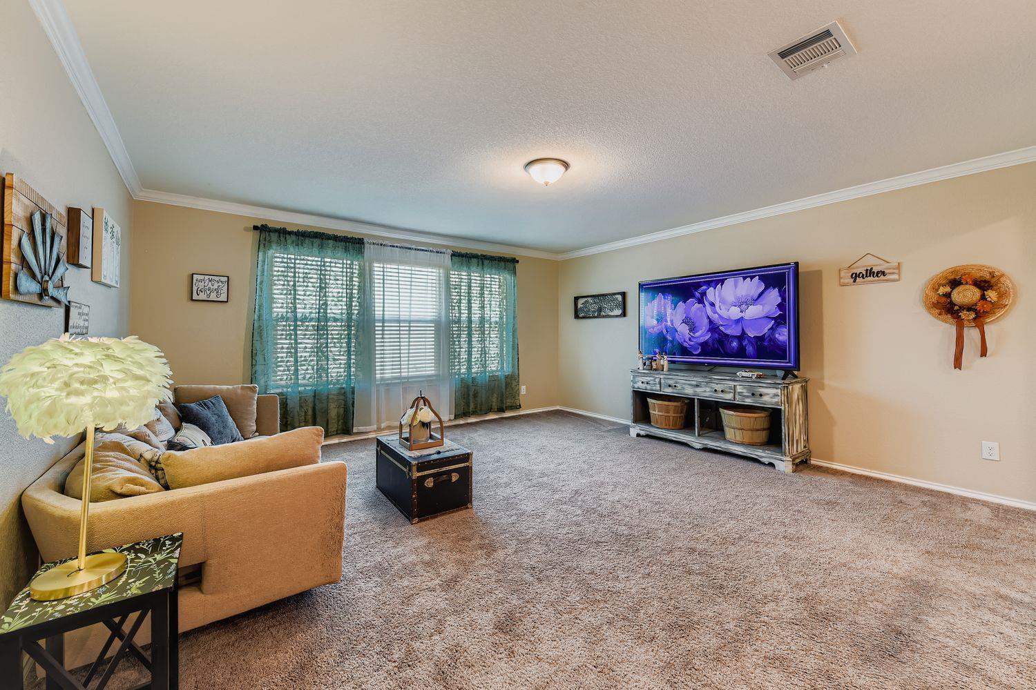 265 Kat Garnet Dr, Kyle, TX 78640