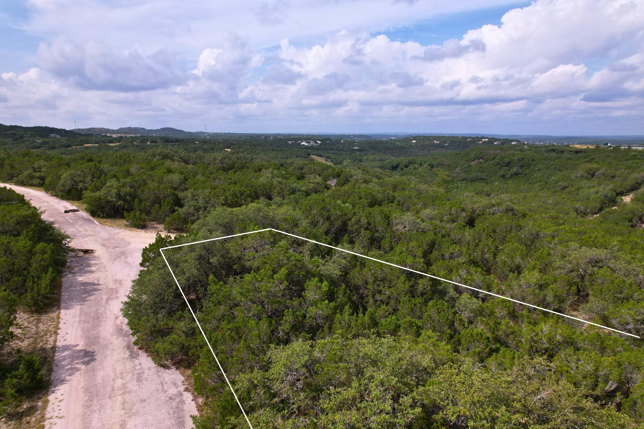 8452 Corral Ln, Lago Vista, TX 78645