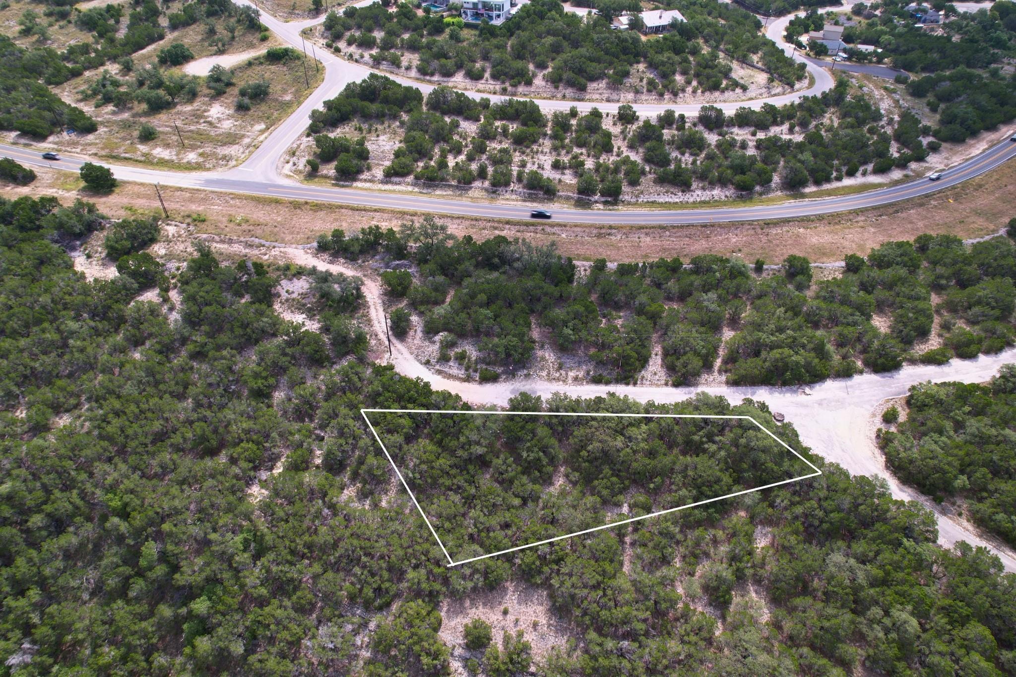 8452 Corral Ln, Lago Vista, TX 78645