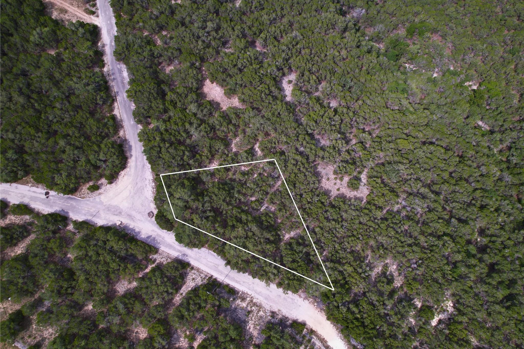 8452 Corral Ln, Lago Vista, TX 78645