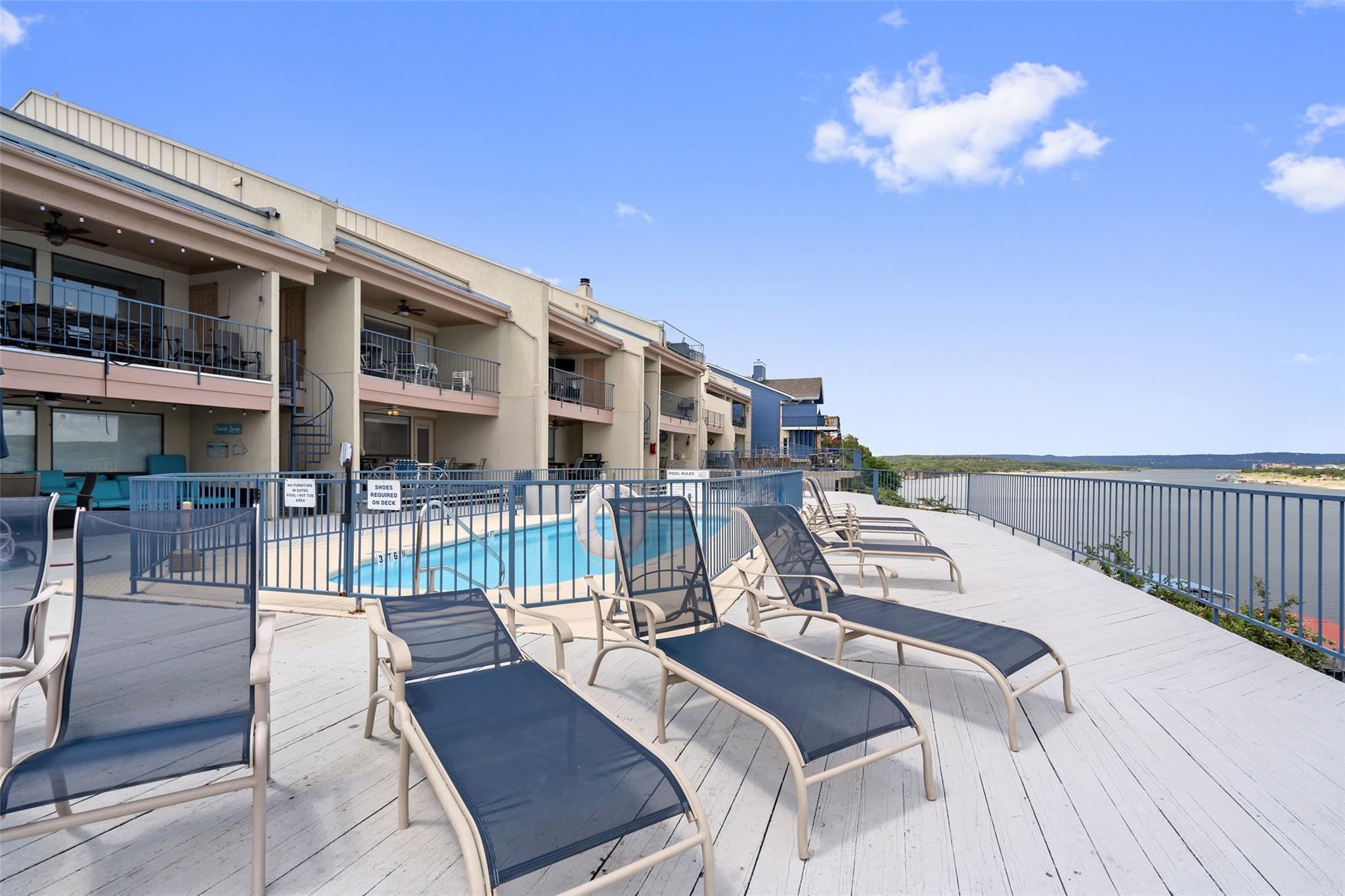 1601 Judy Lynn Dr # 111, Spicewood, TX 78669